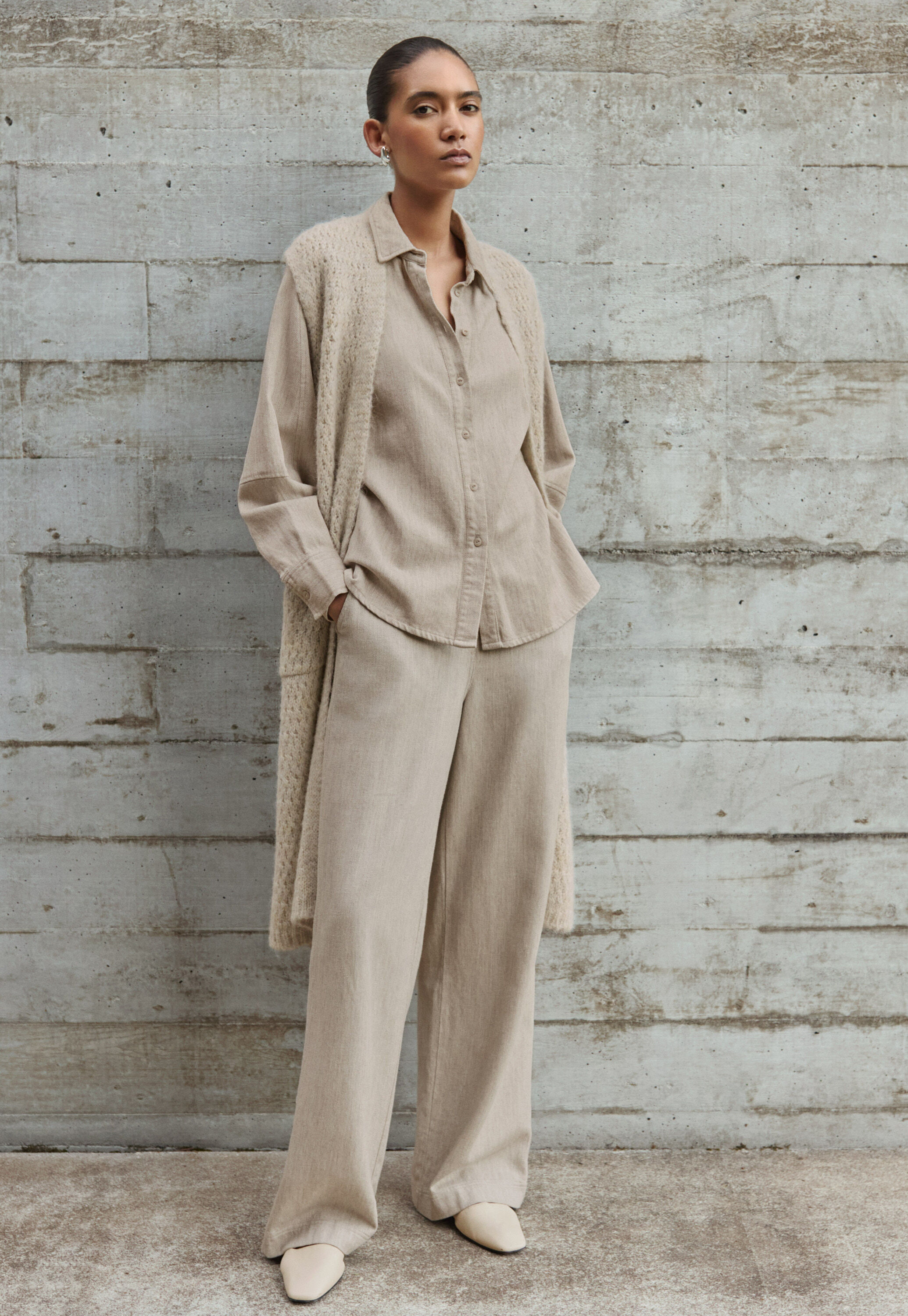 Long open-stitch waistcoat