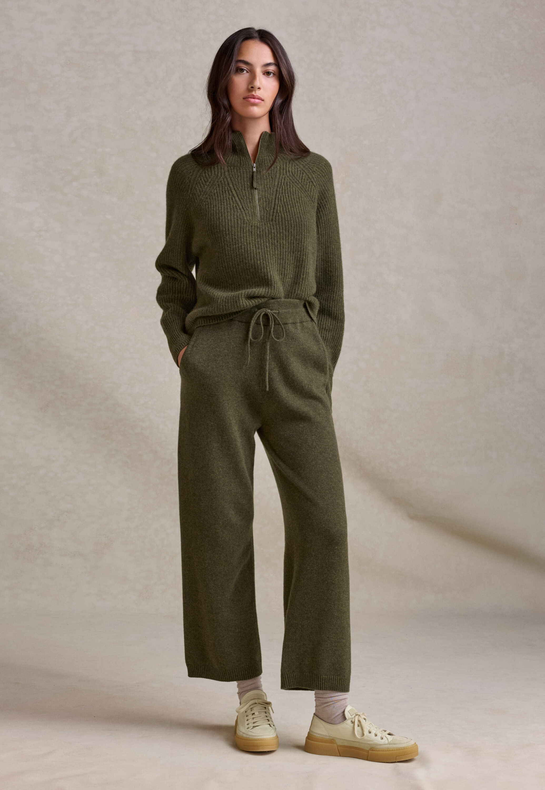 Knitted trousers