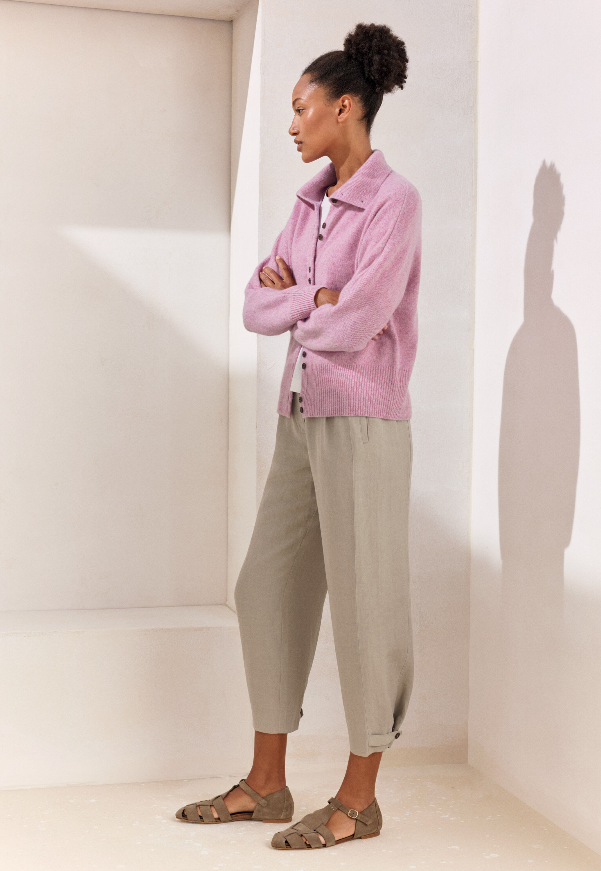 Side-panel trousers