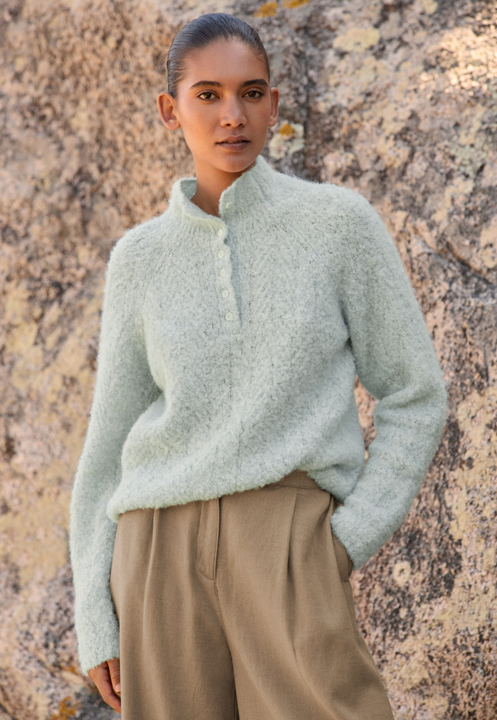 Button-neck sweater