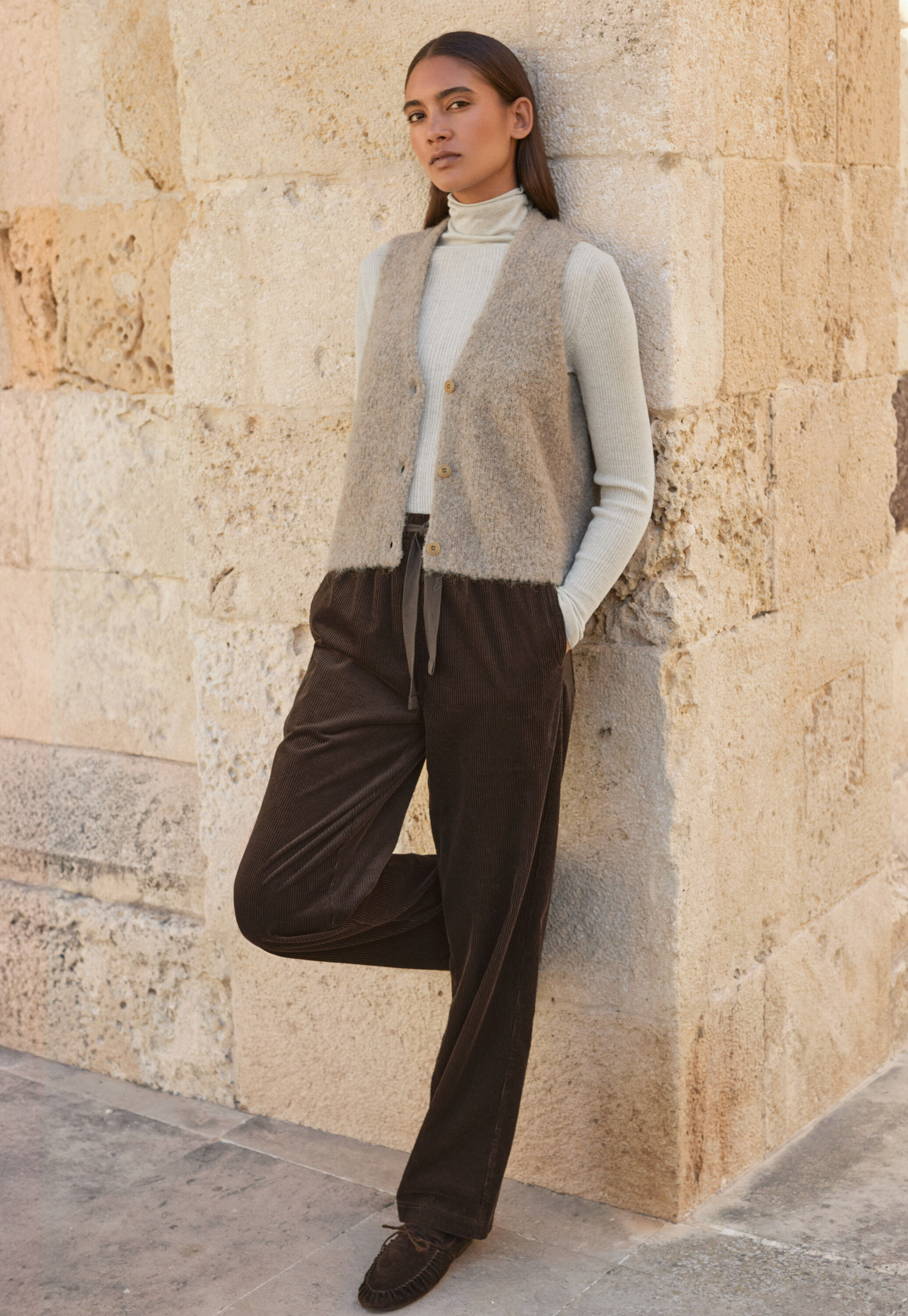 Straight-leg cord trouser