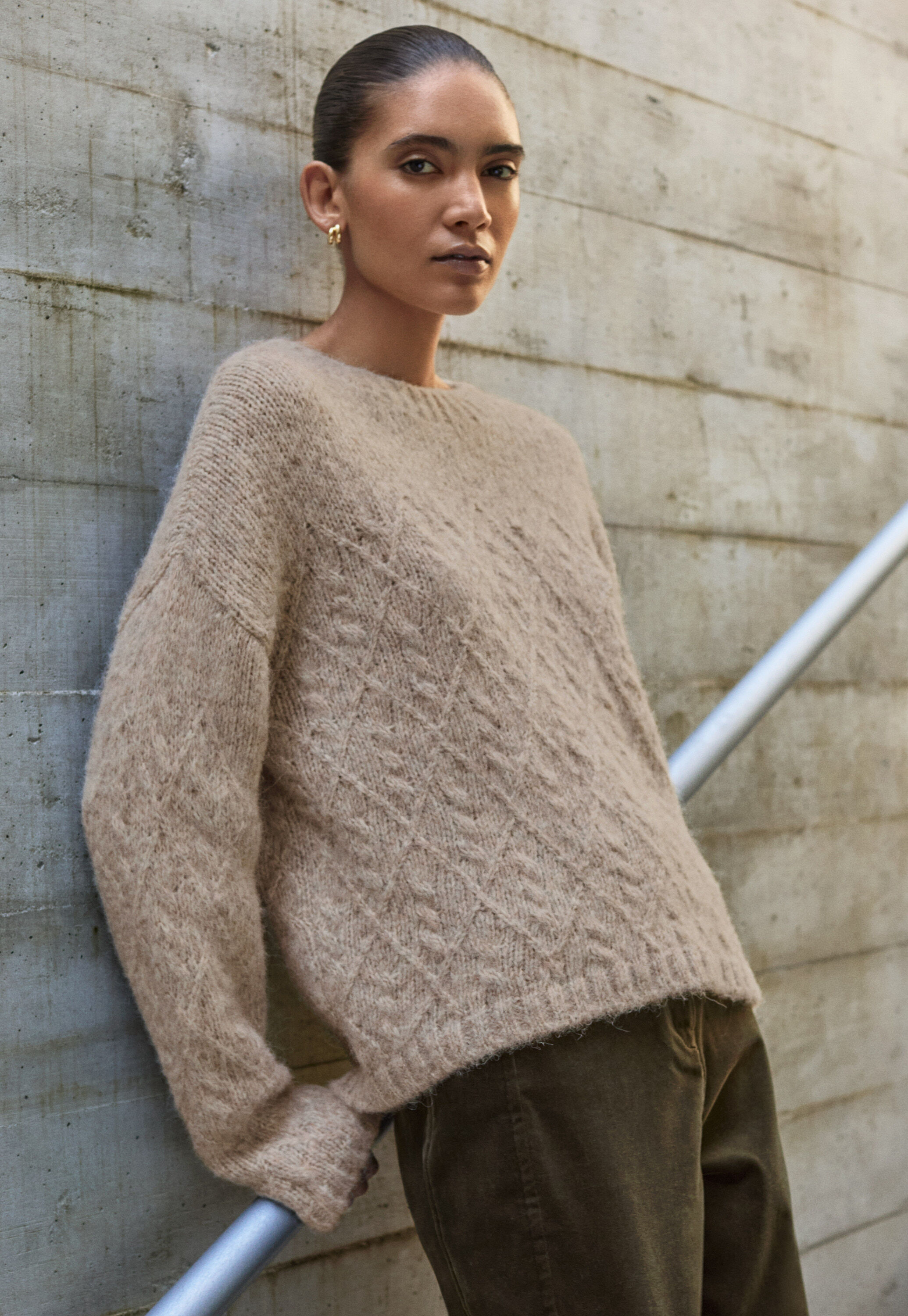 Round-neck sweater