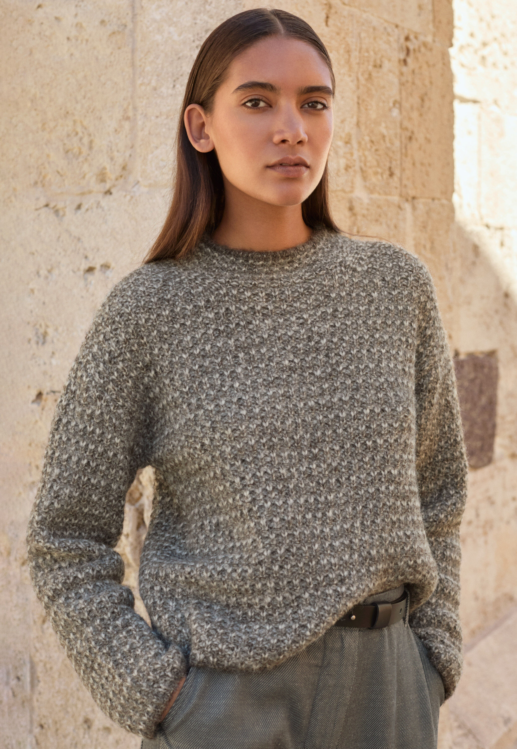 Round-neck sweater