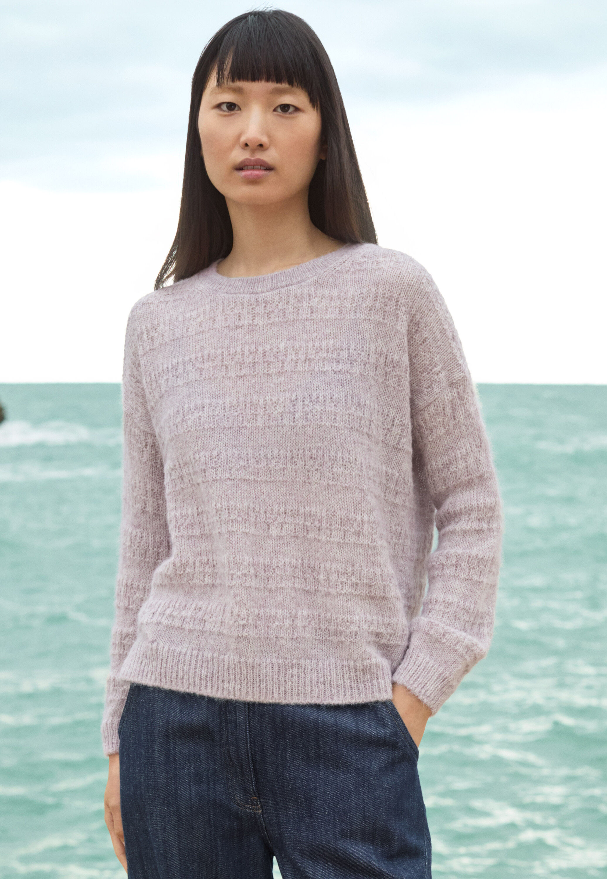 Round-neck sweater