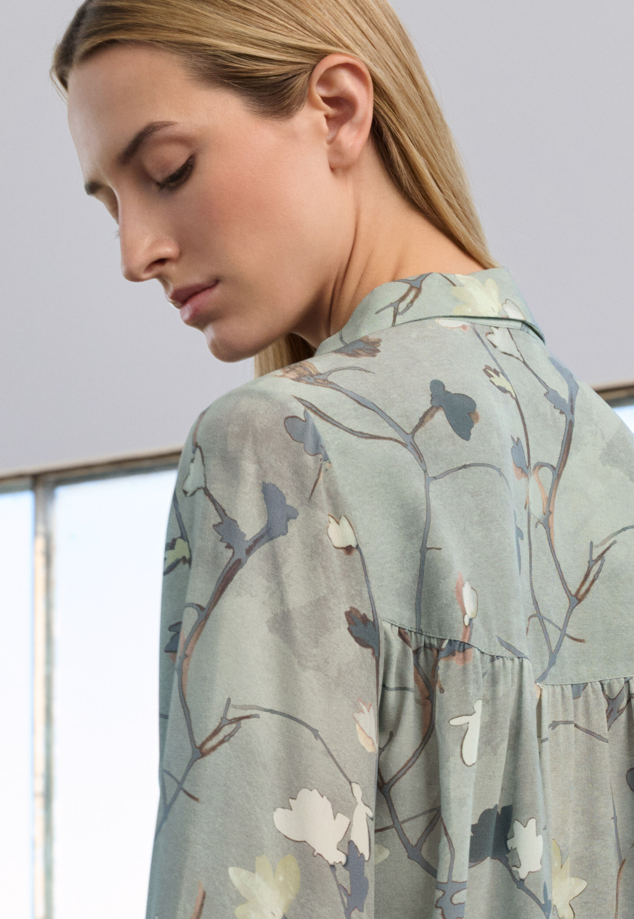 Patch pocket blouse
