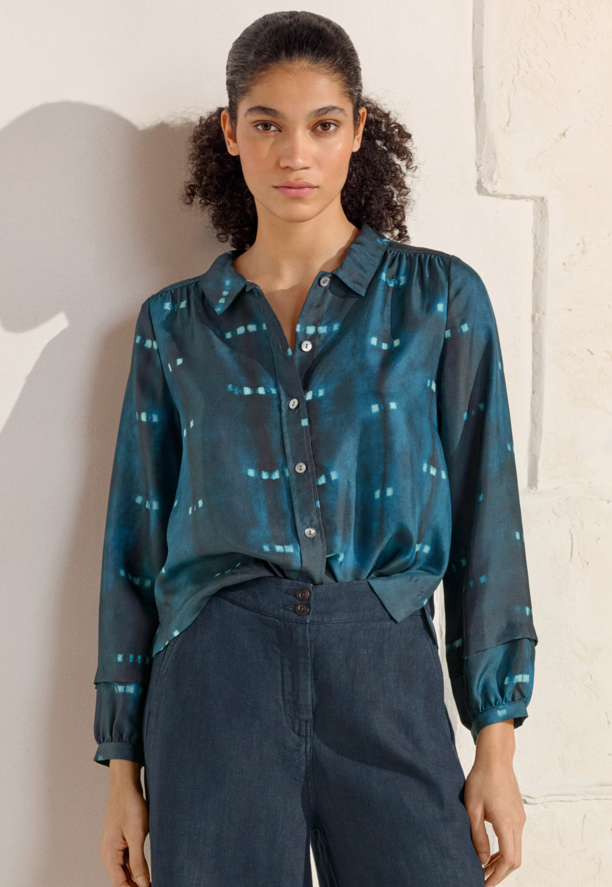 Patch pocket blouse
