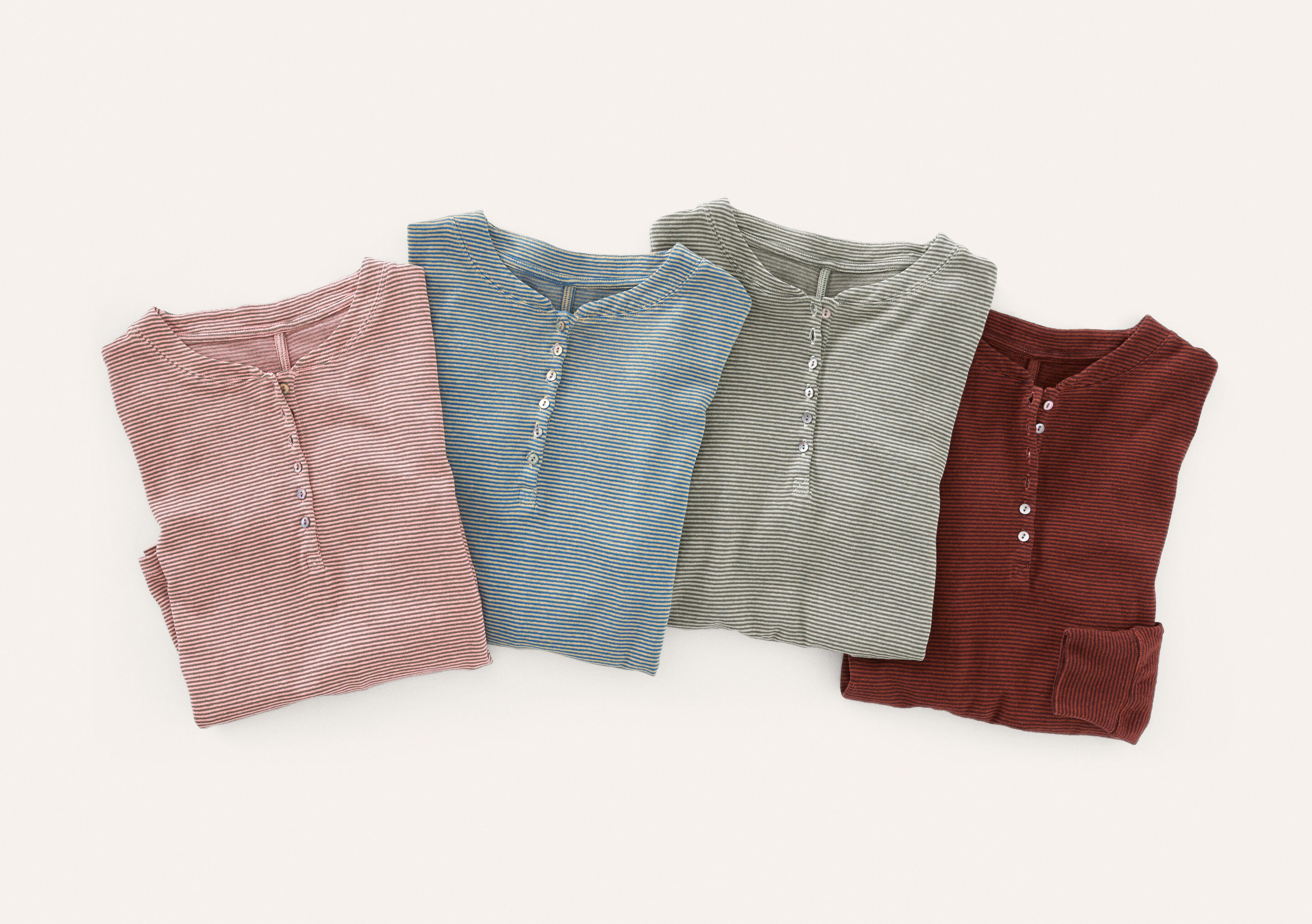 Button-through rib top