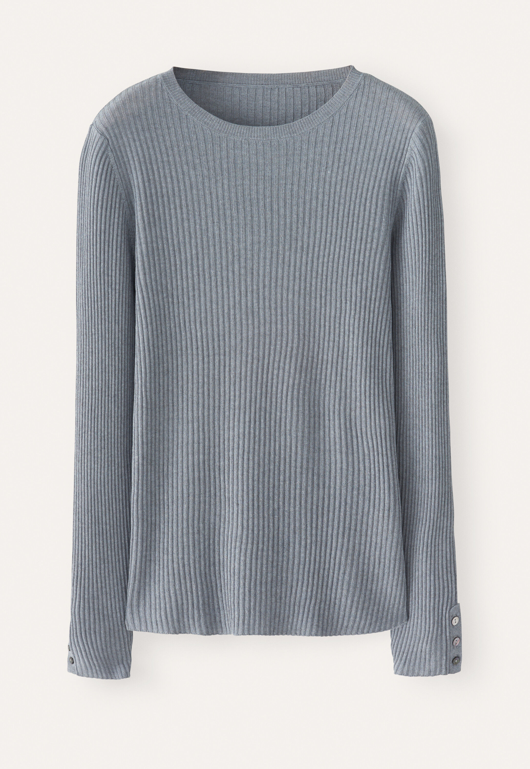 Round-collar shirt