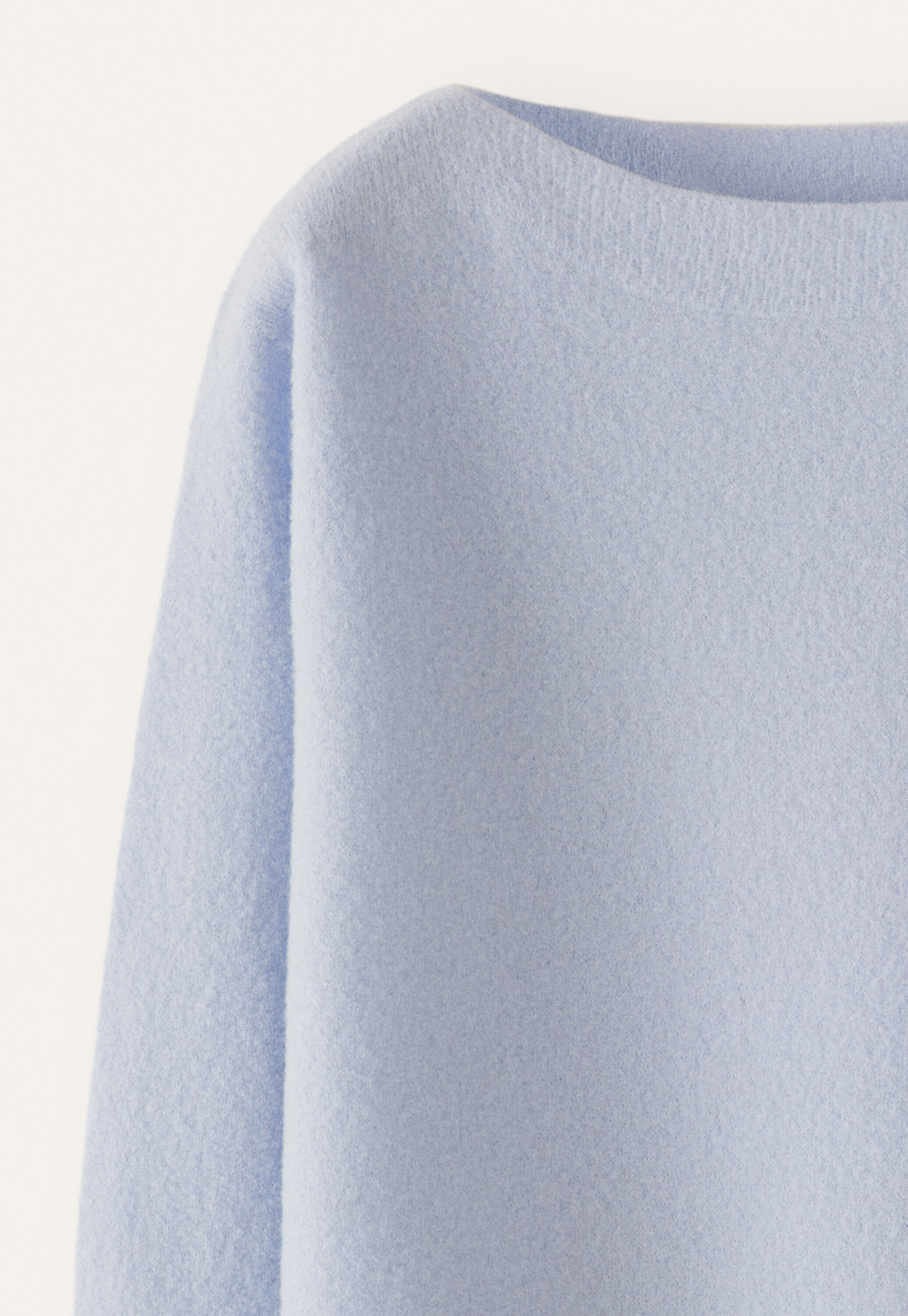 Boxy sweater