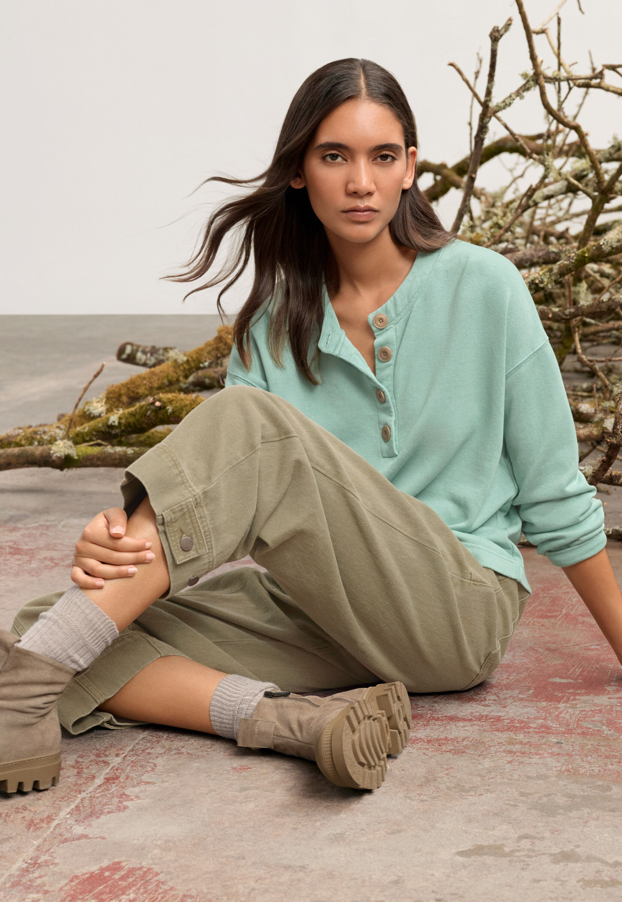 Edge-to-edge cardigan