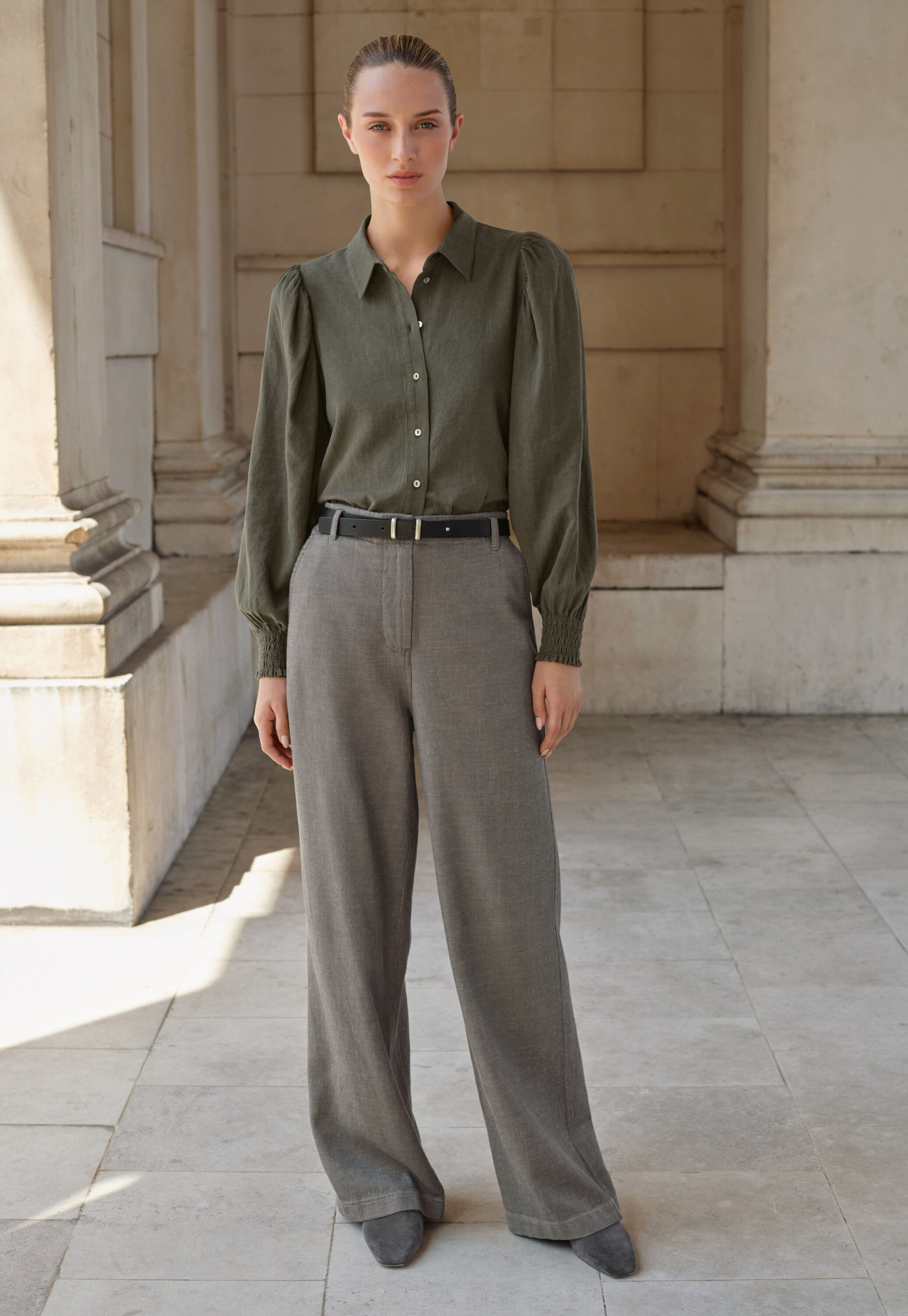 Straight-leg trousers