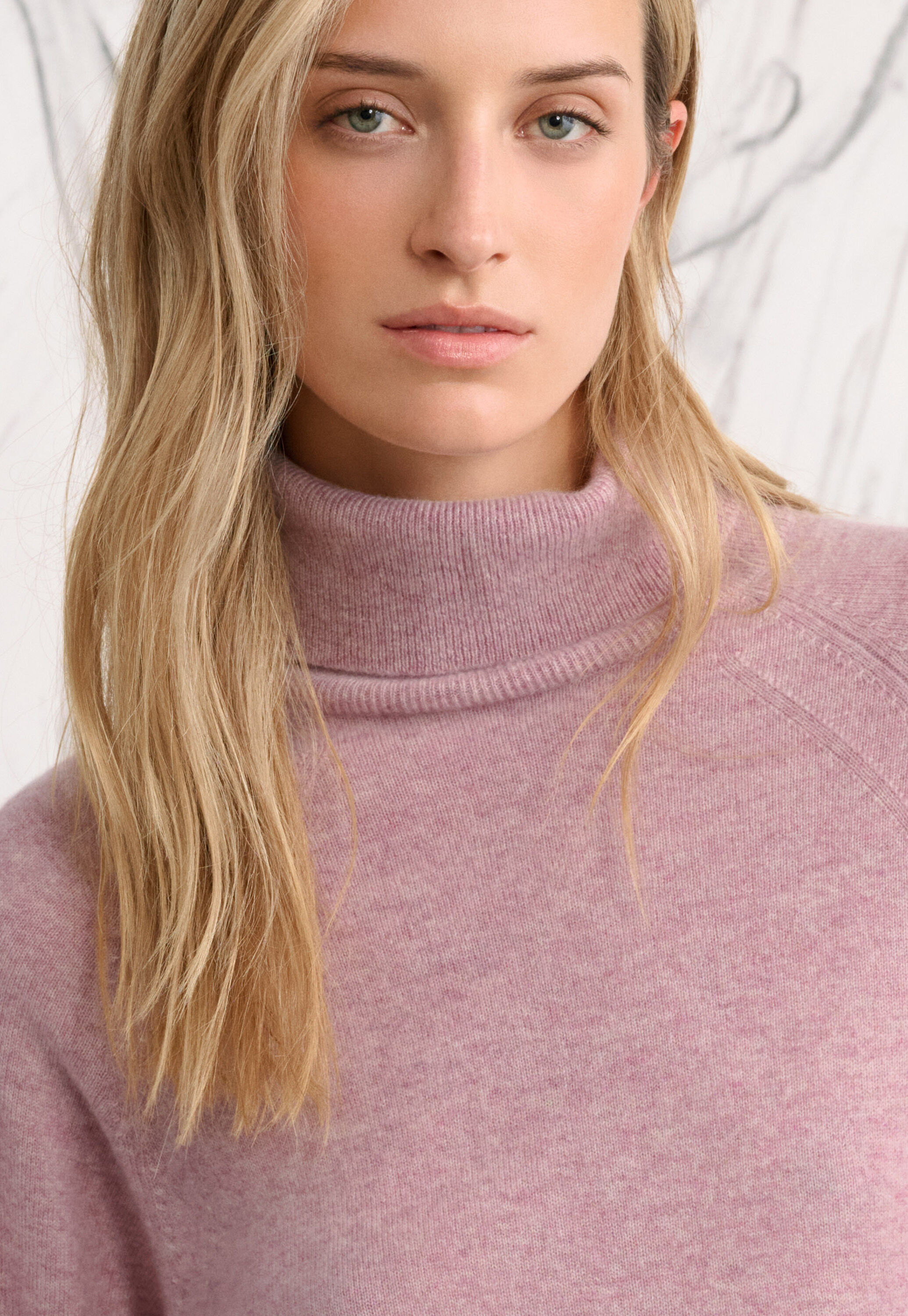 Roll-neck sweater