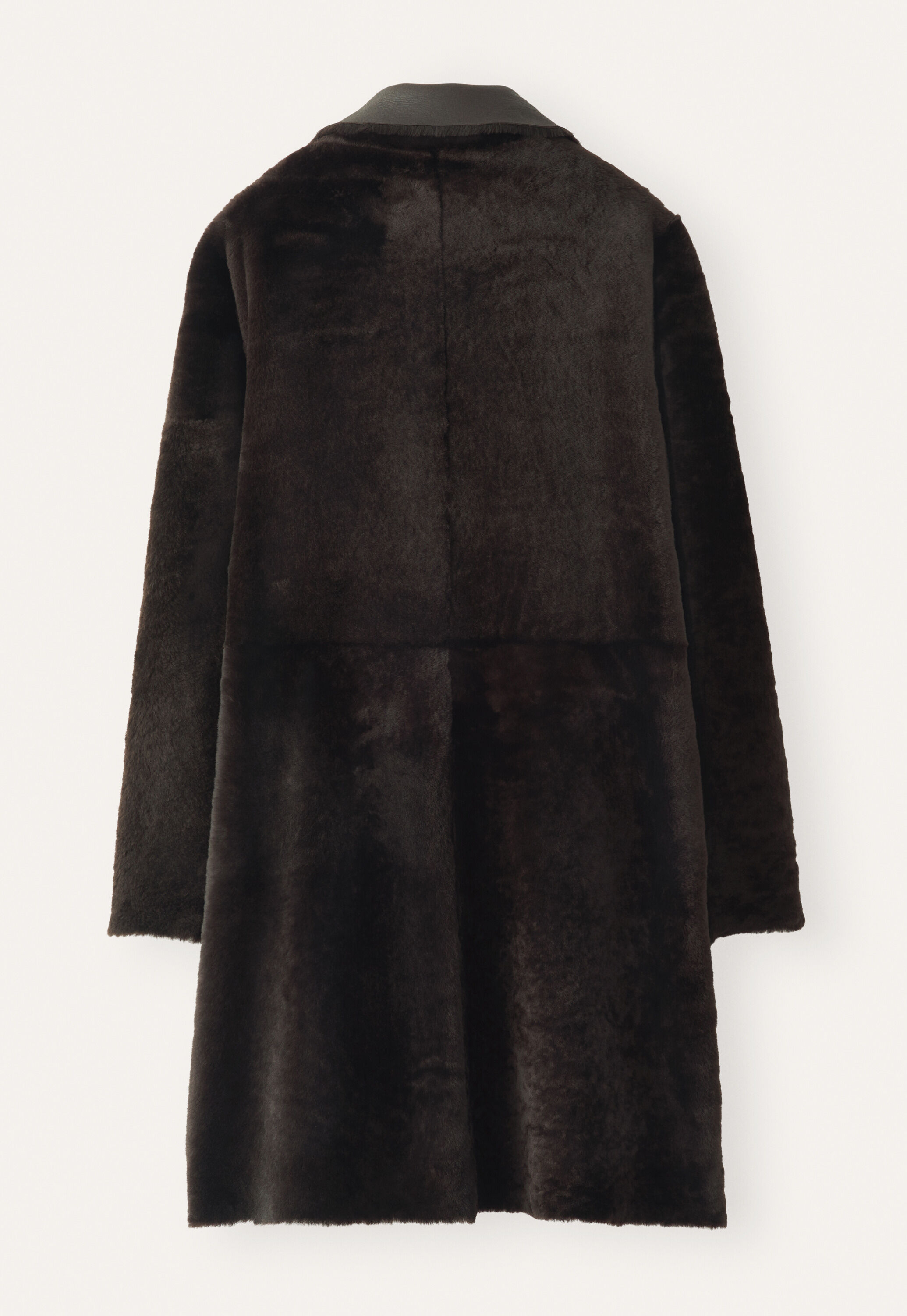 Reversible sheepskin coat