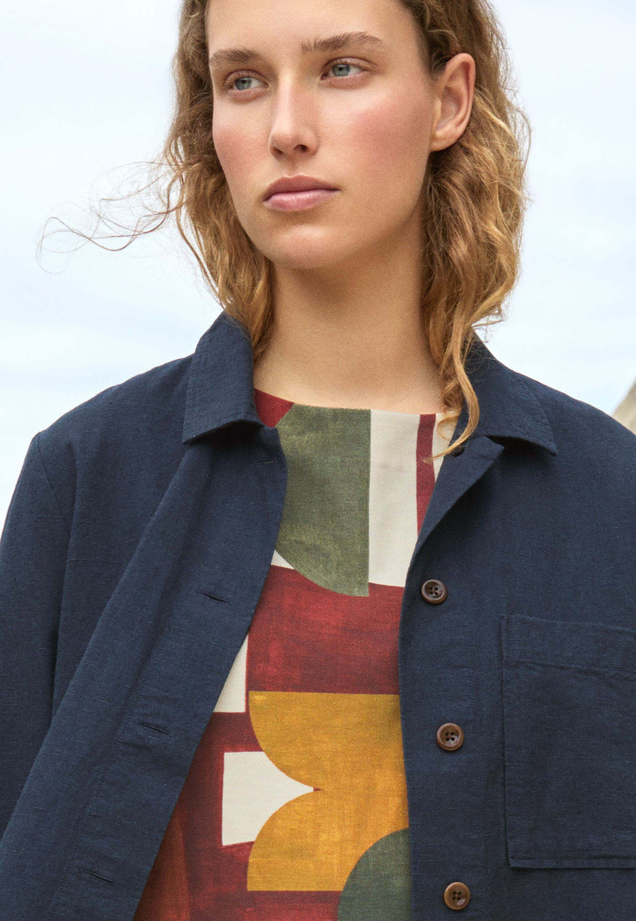 Funnel-neck top