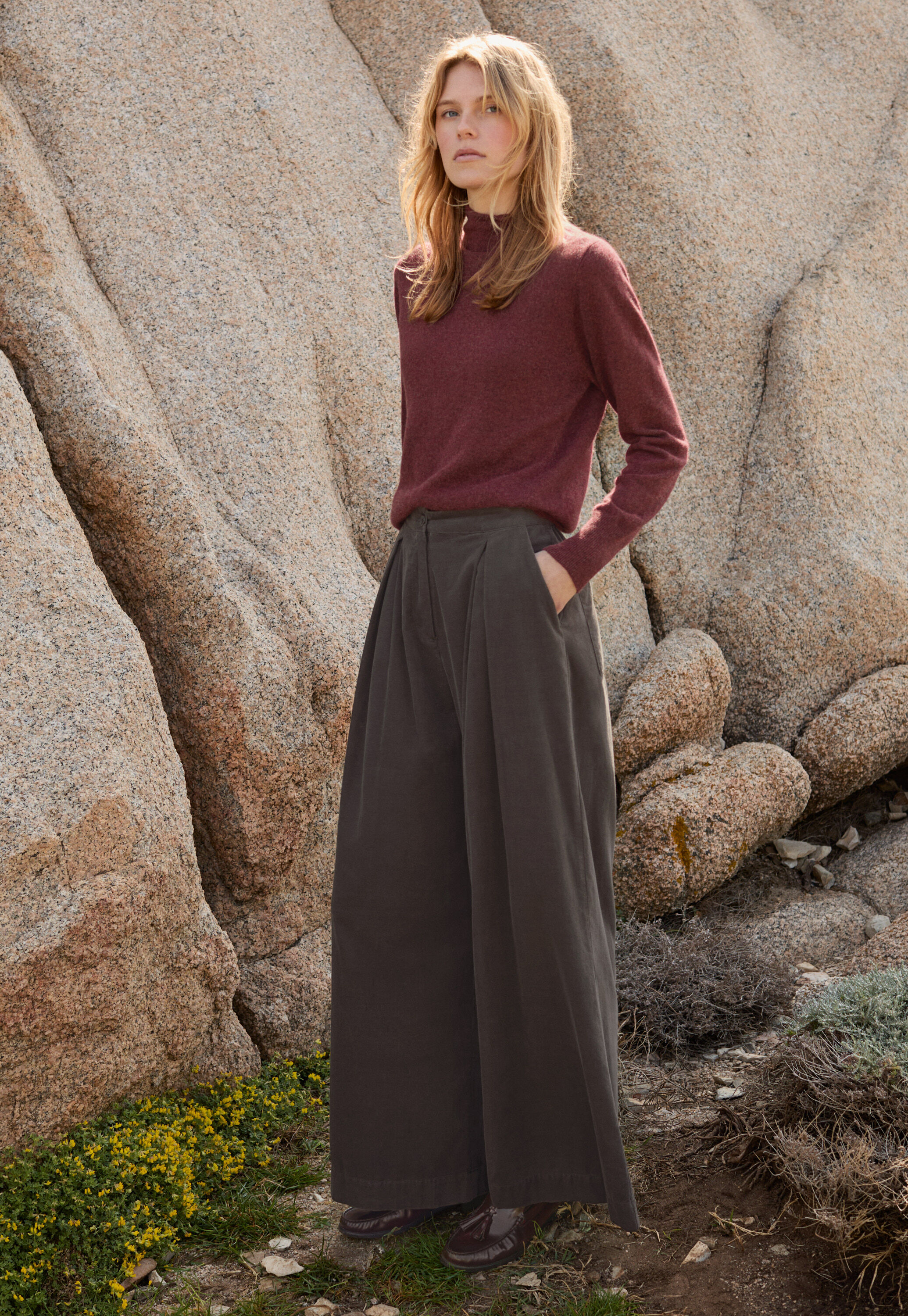 Fine cord wide-leg trousers, Espresso, large