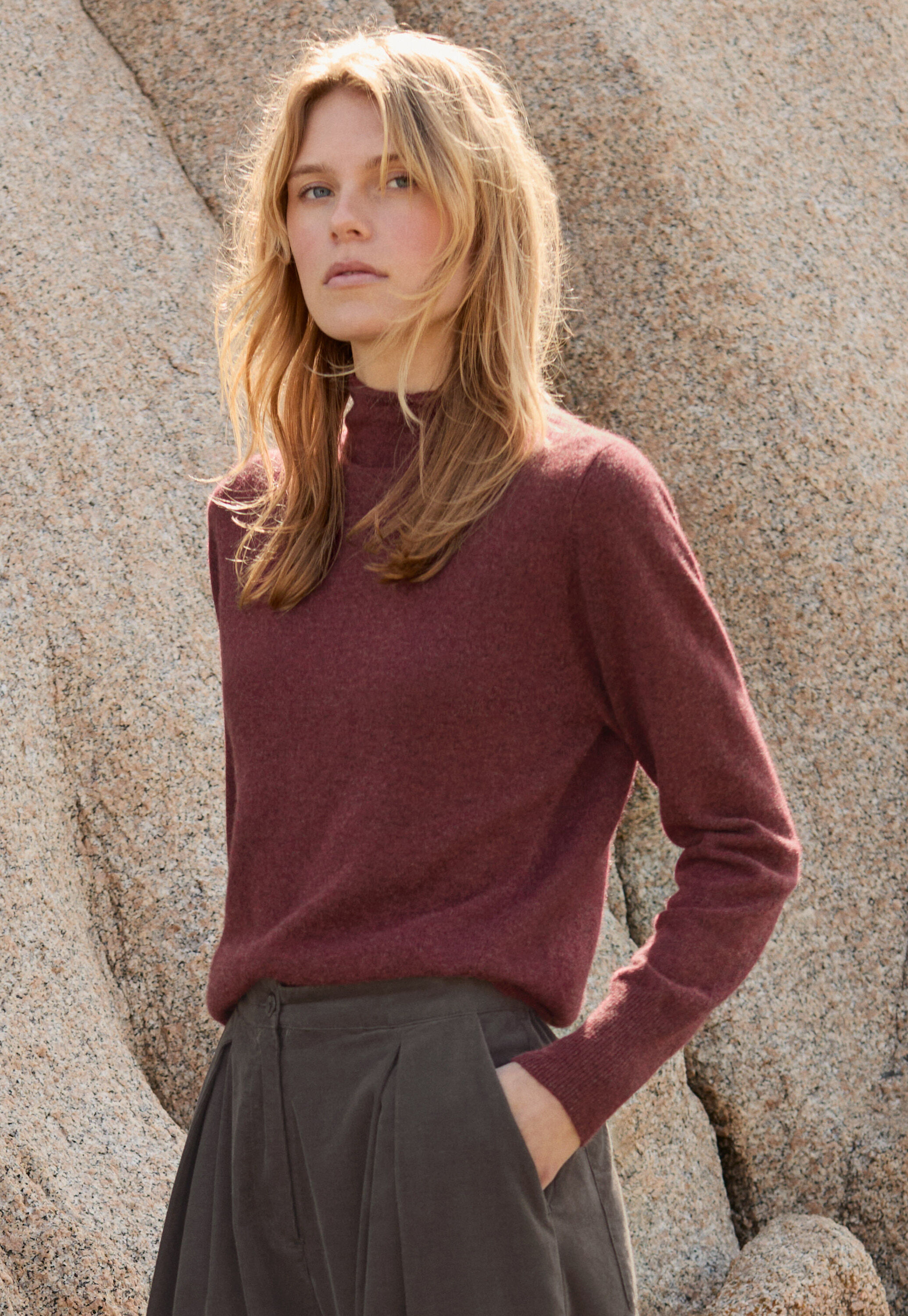 Round-neck sweater