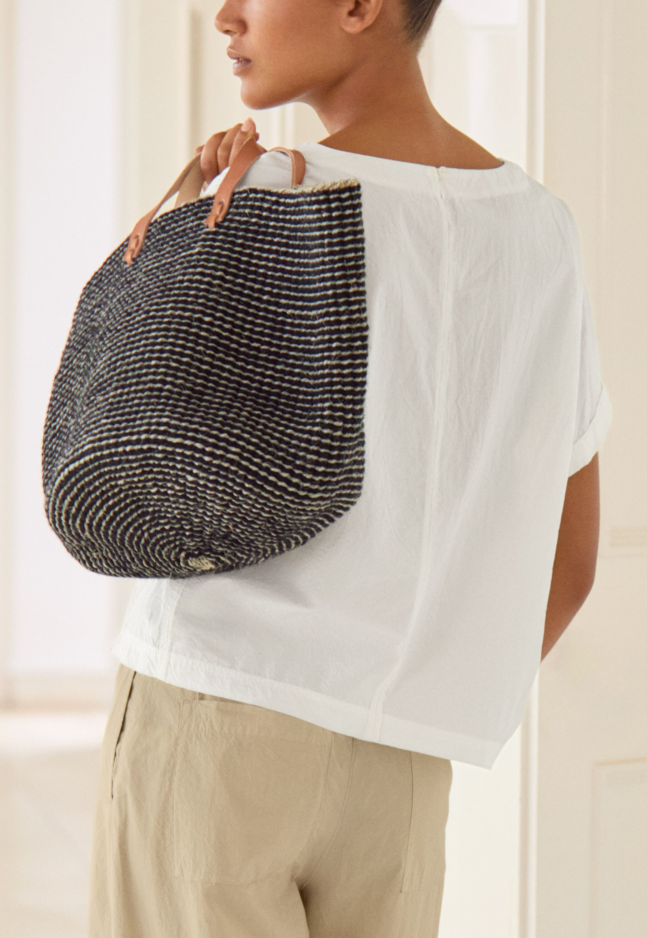 Large woven bucket-bag