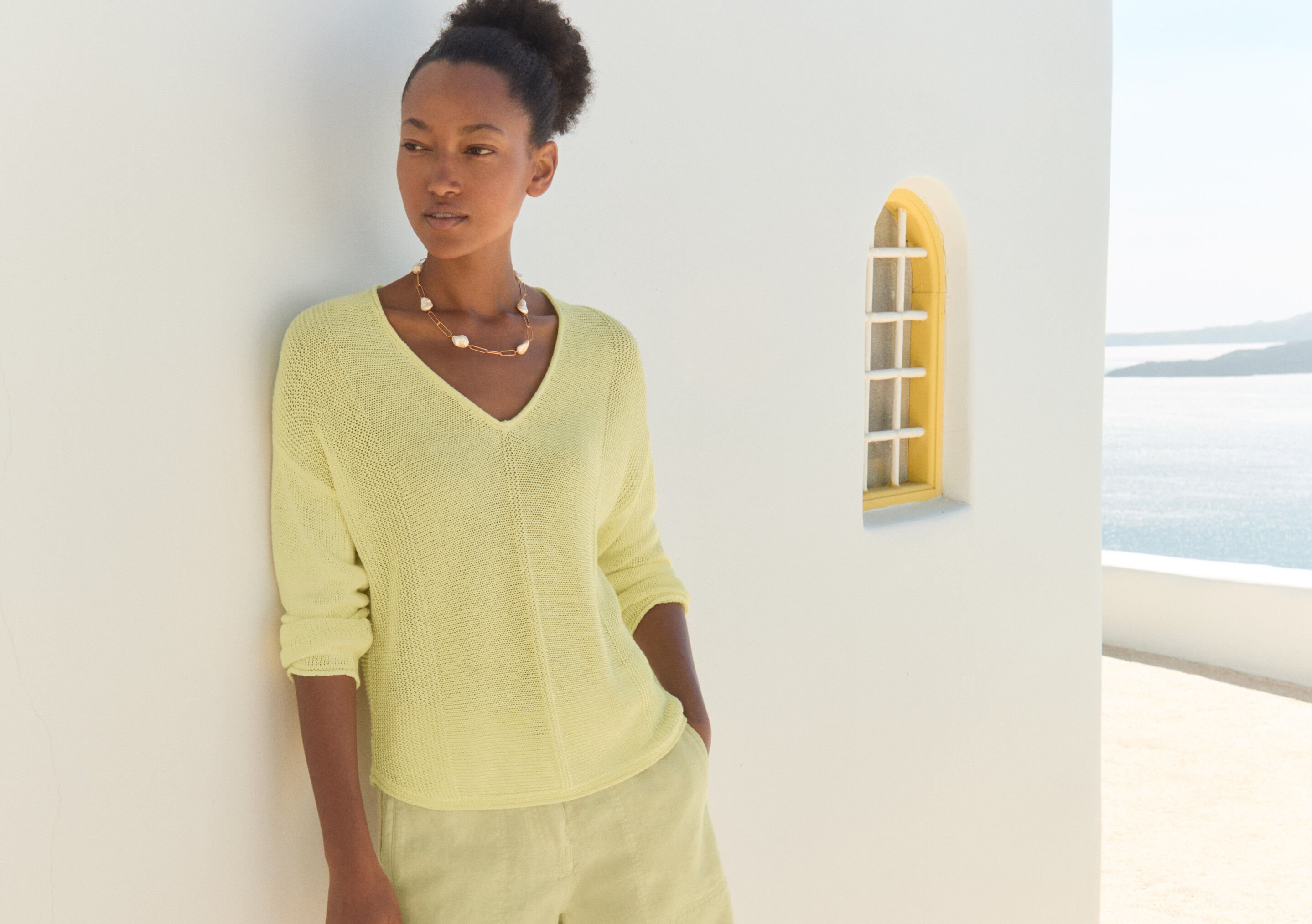 V-neck ribbed panel sweater