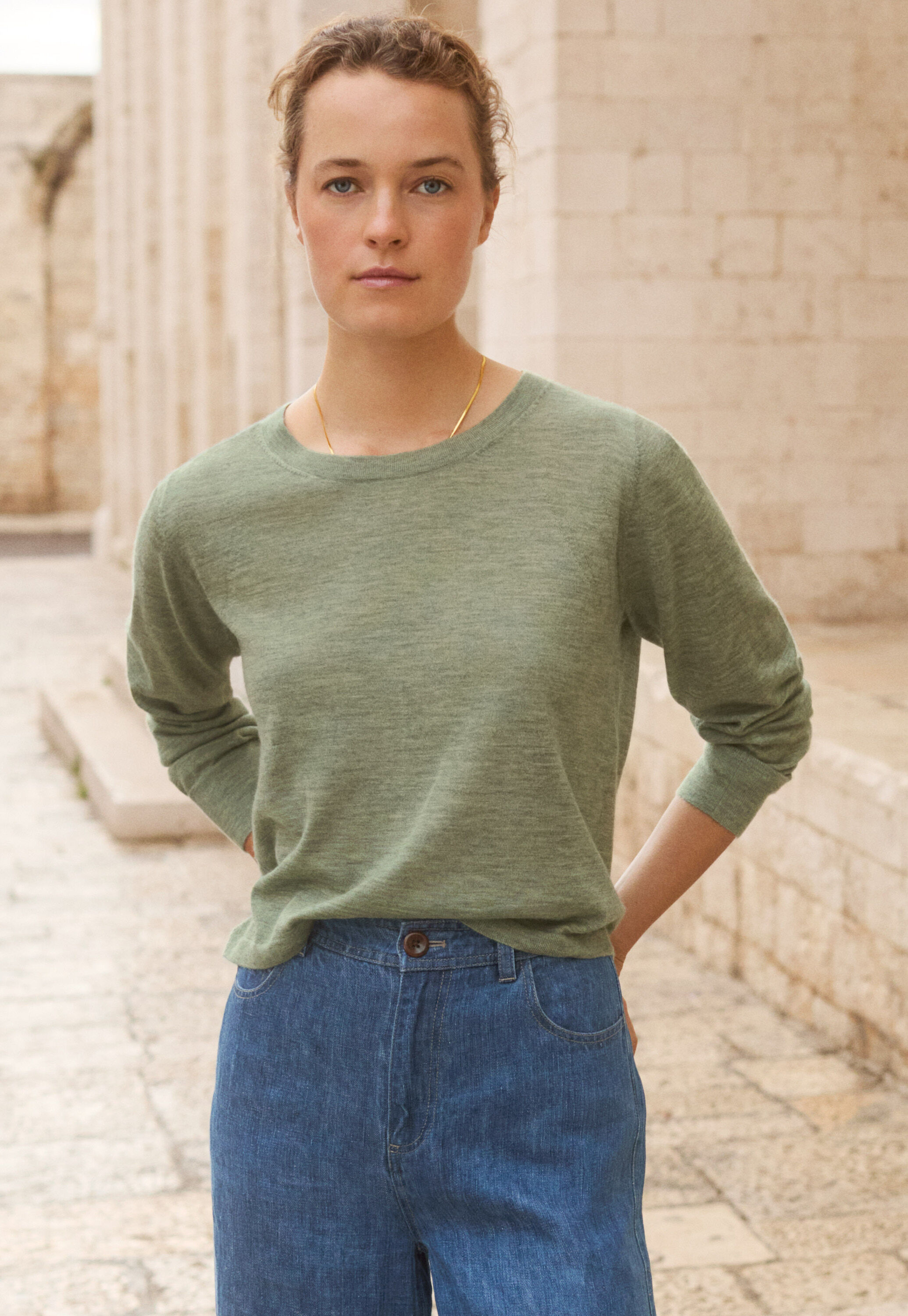 Round-neck sweater