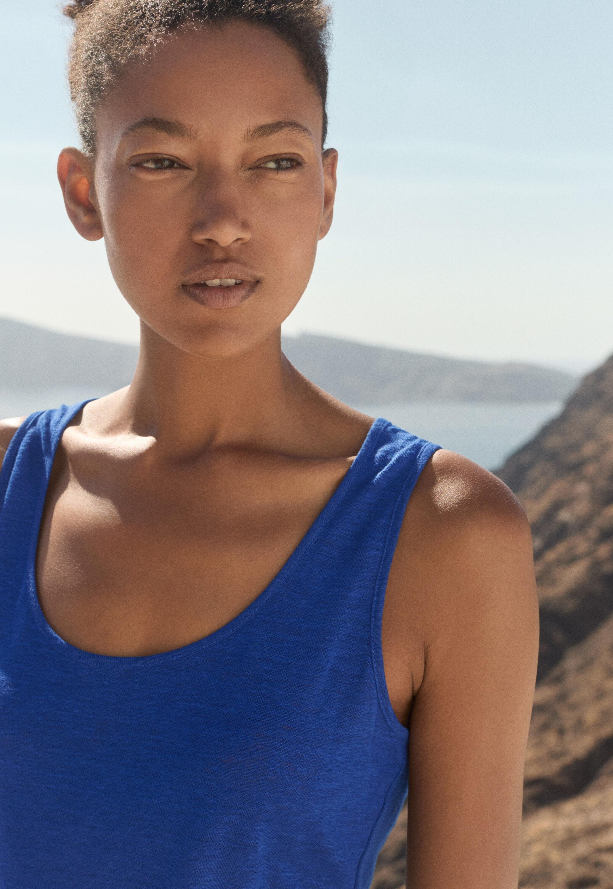 Simple vest