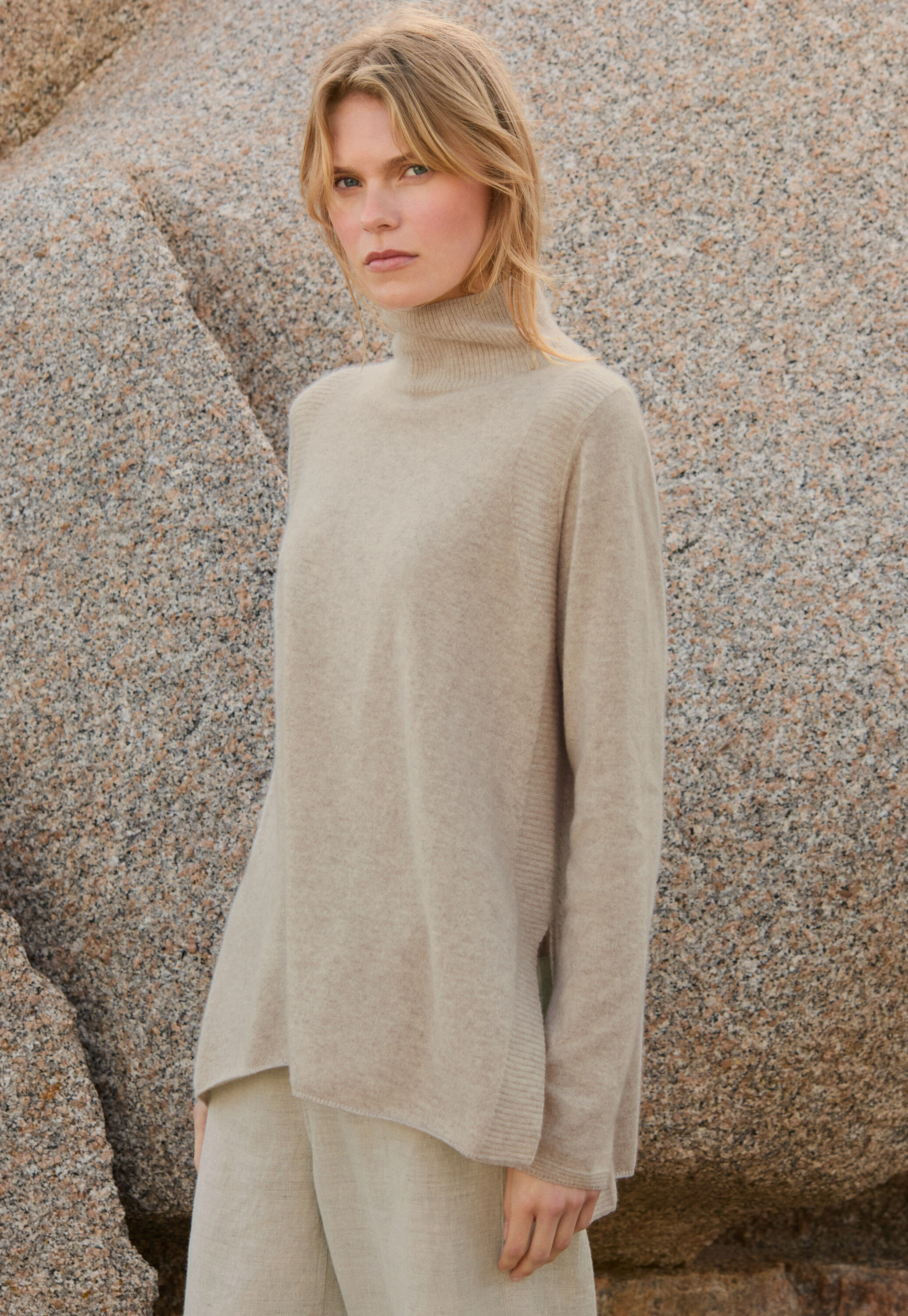 Garter-stitch sweater