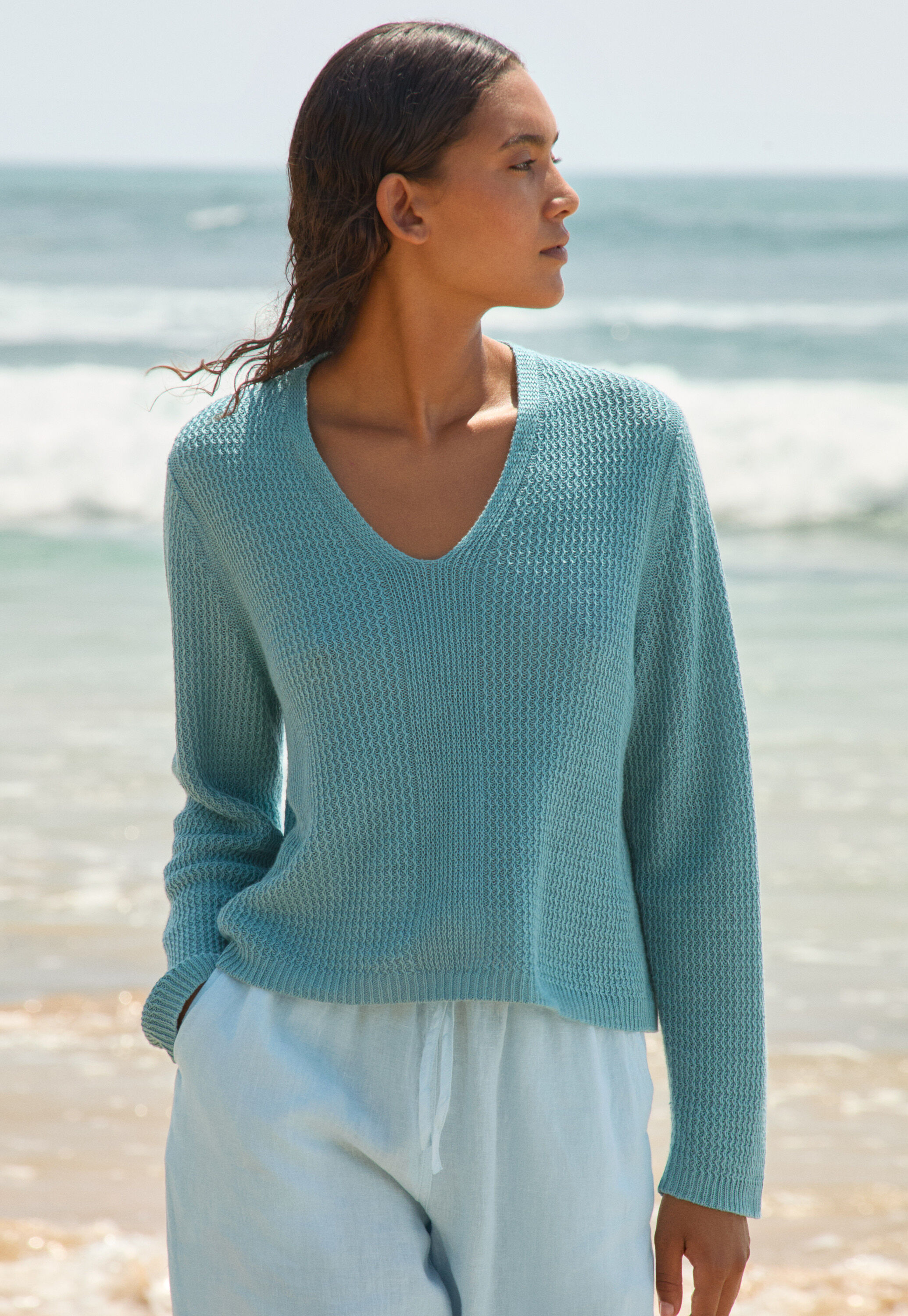 Round-neck sweater