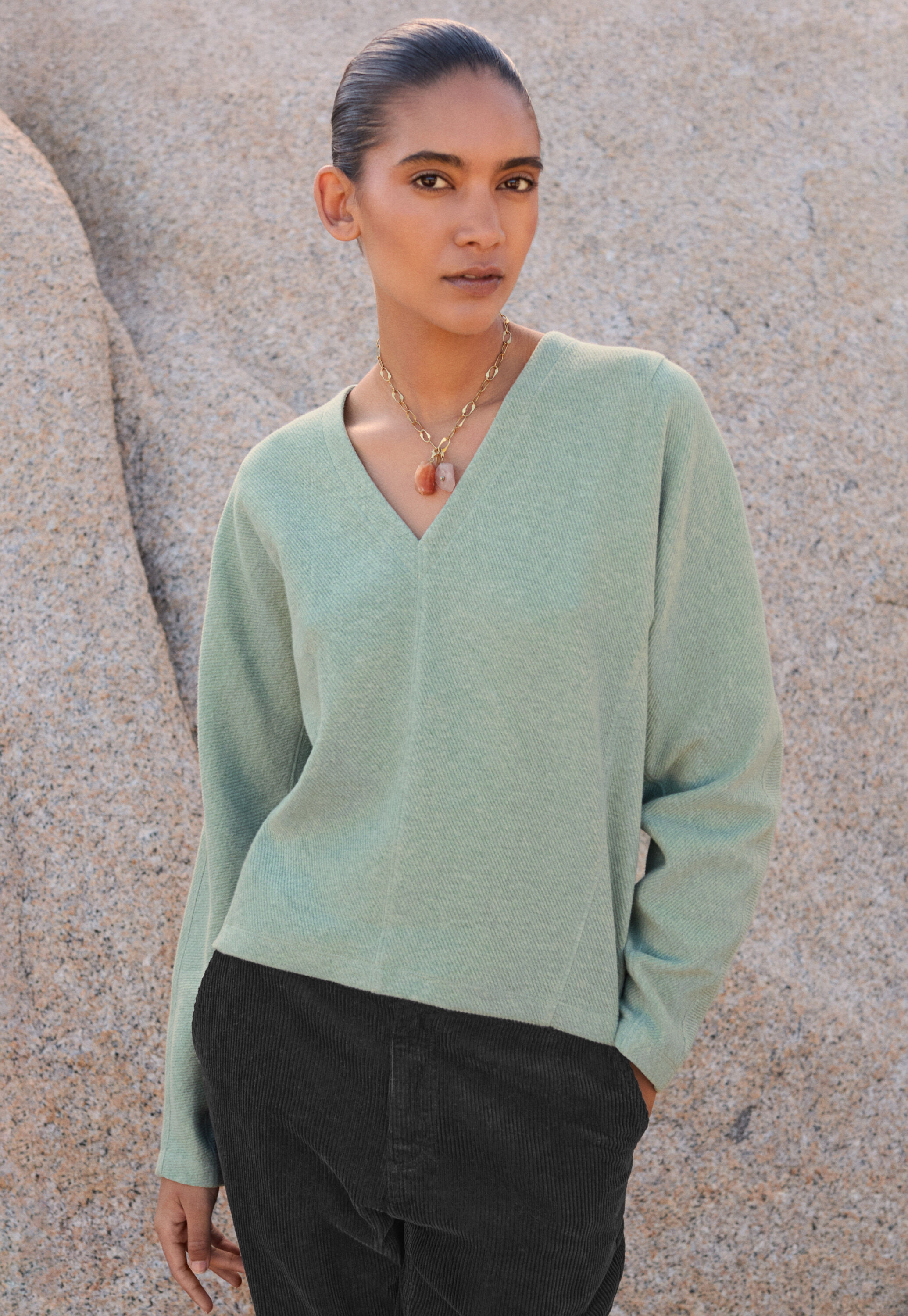Funnel-neck top