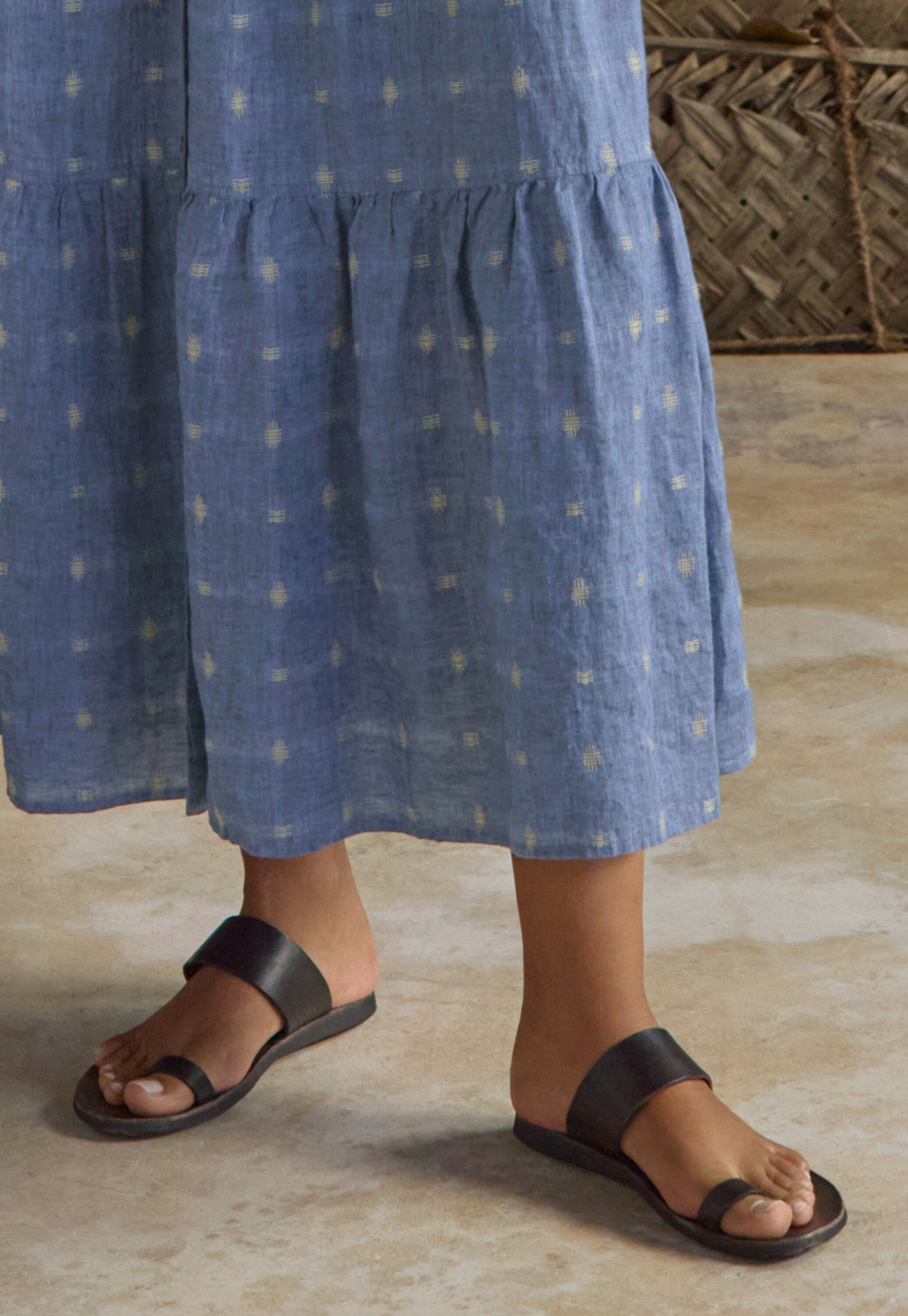 Toe-strap sandals
