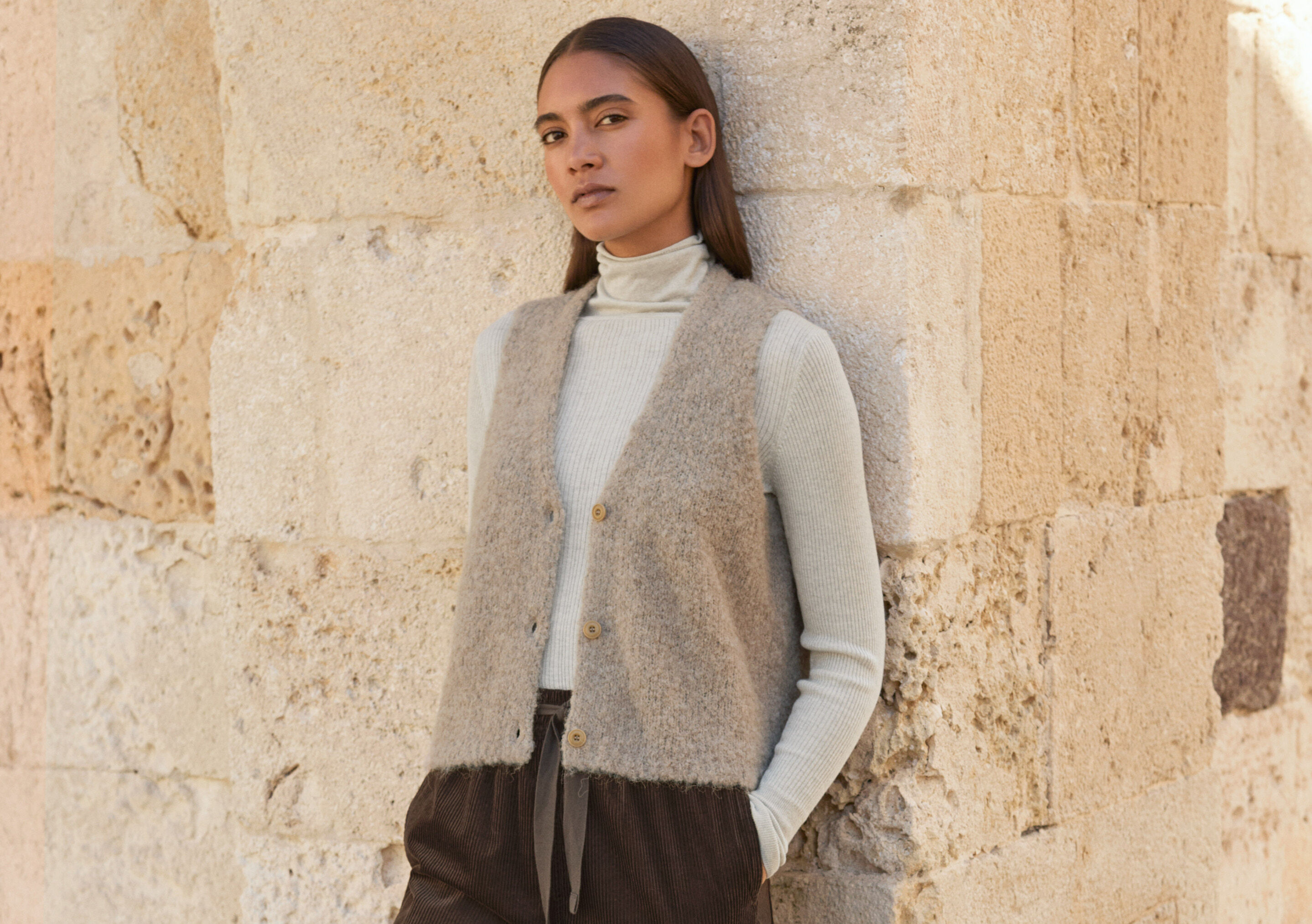 Boucl&eacute; waistcoat