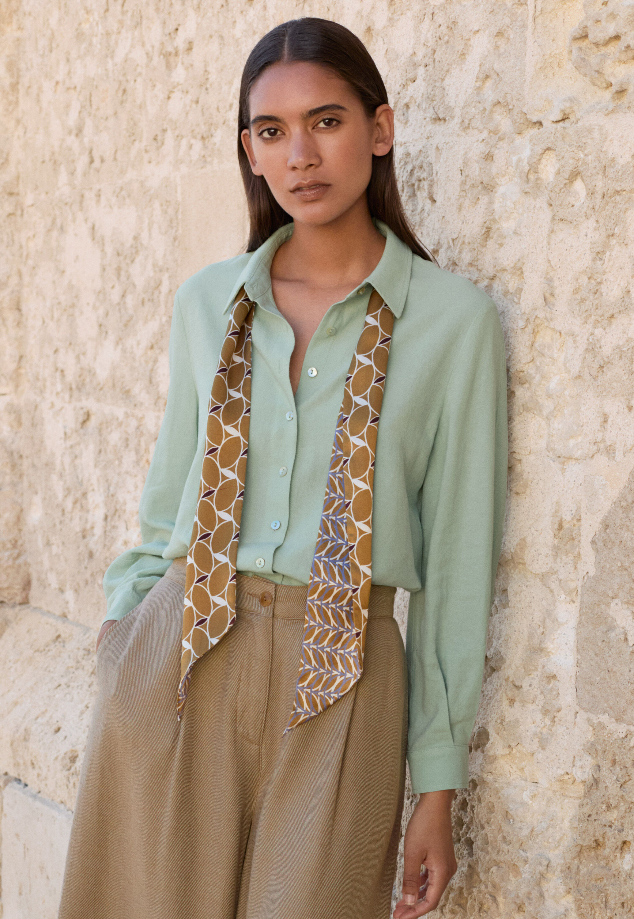 Curved-sleeve blouse, Aqua mint, large