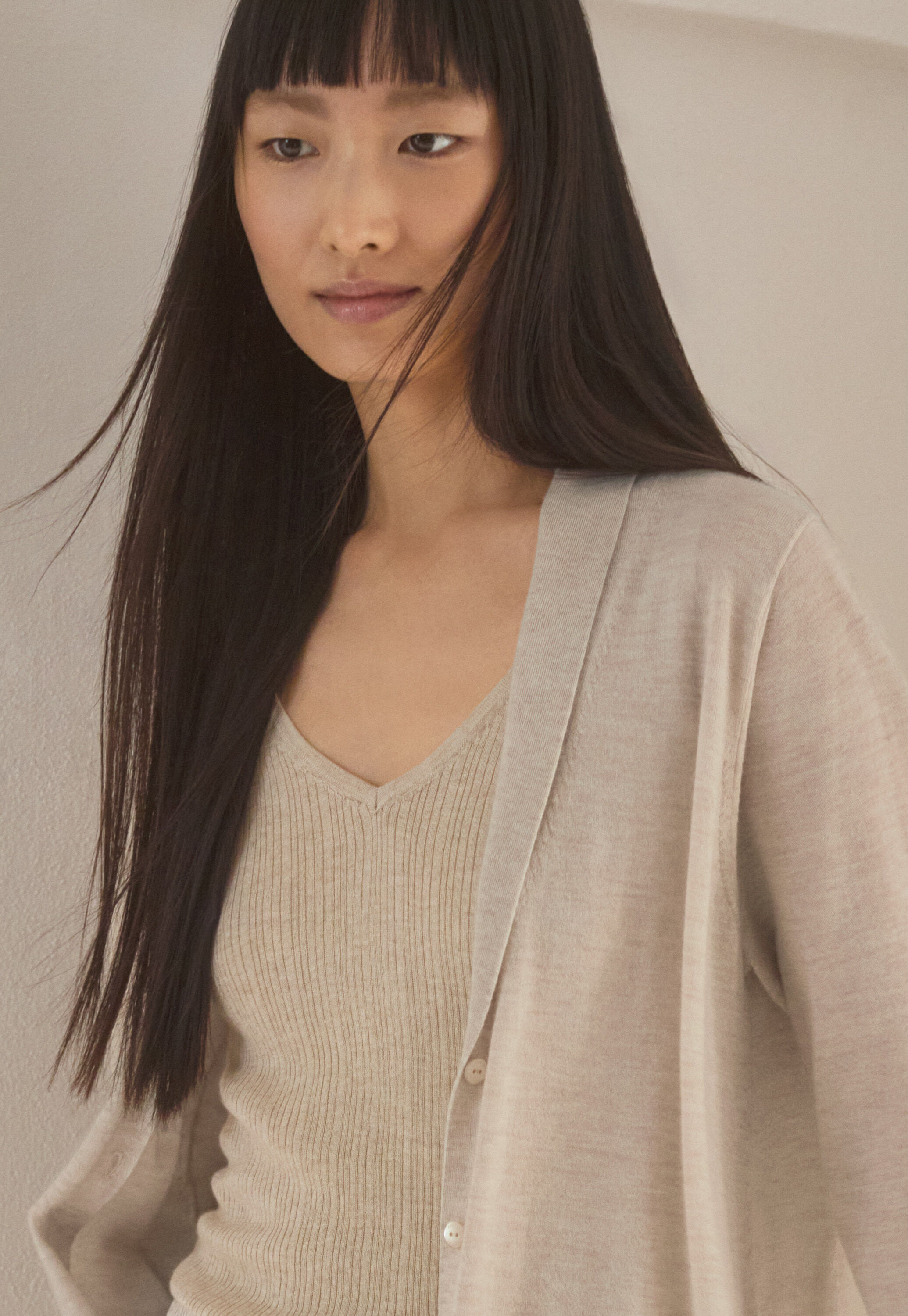 Knitted rib vest
