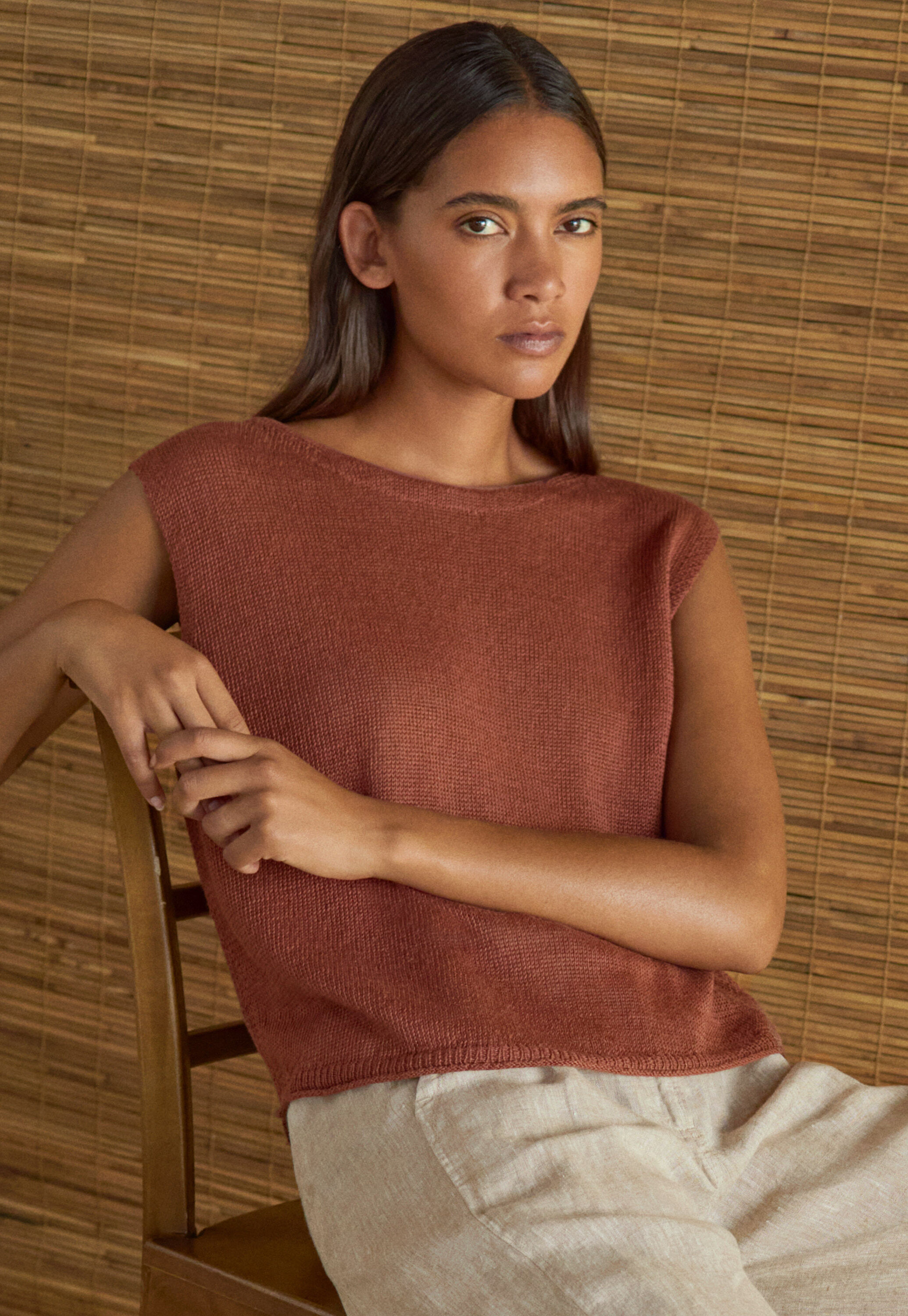 Round-neck sweater