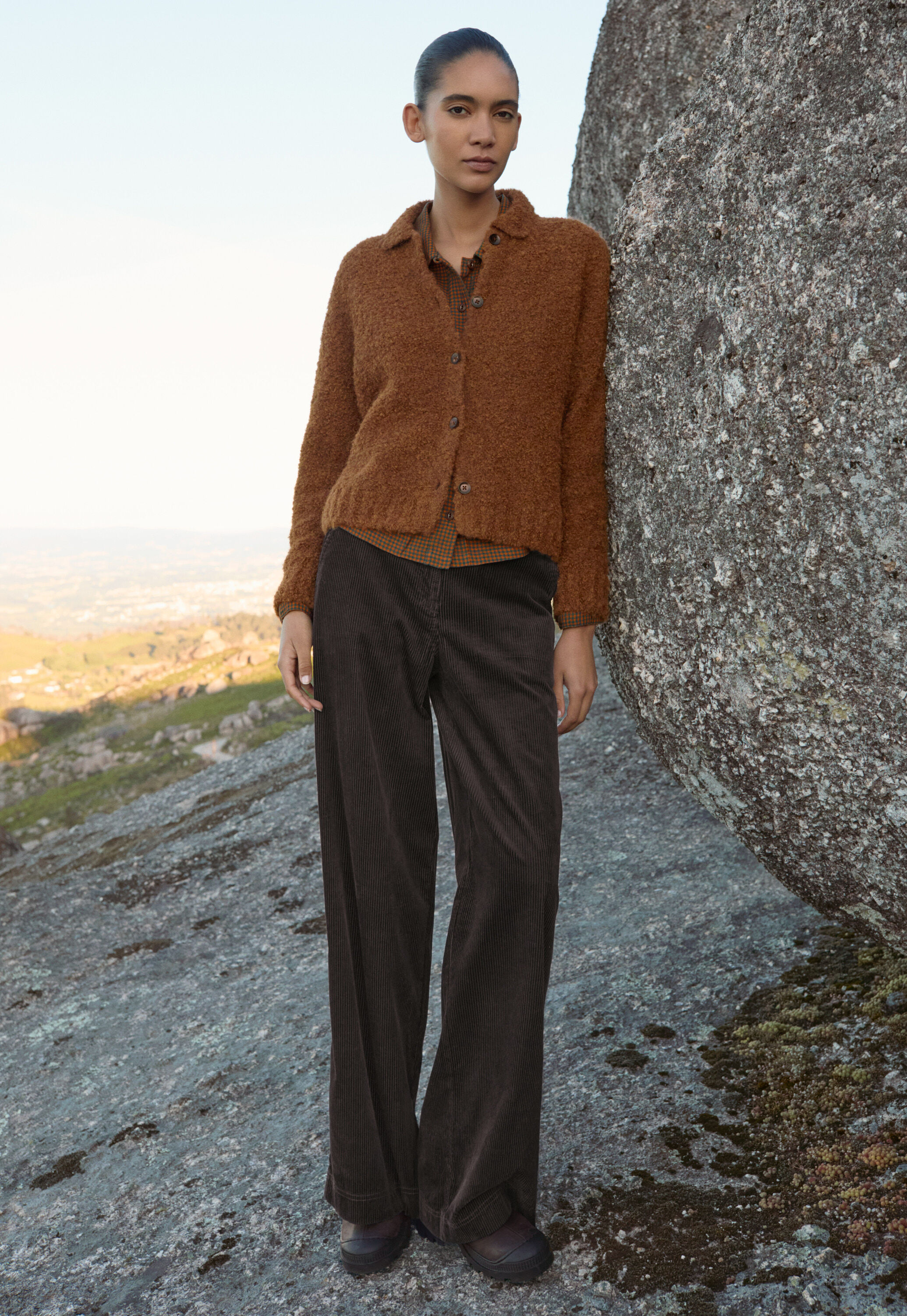 Collared cardigan