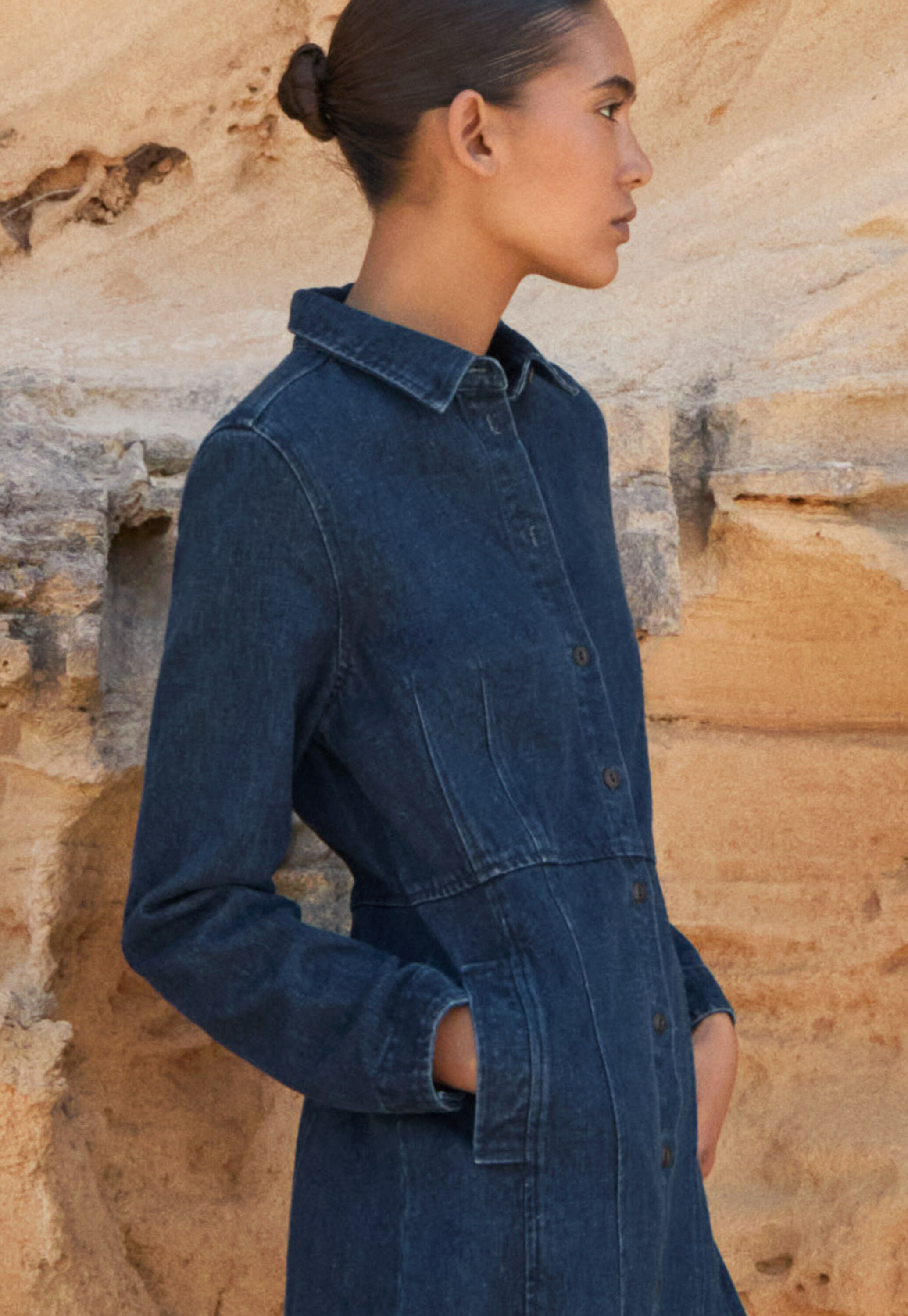 Raglan-sleeve blouse