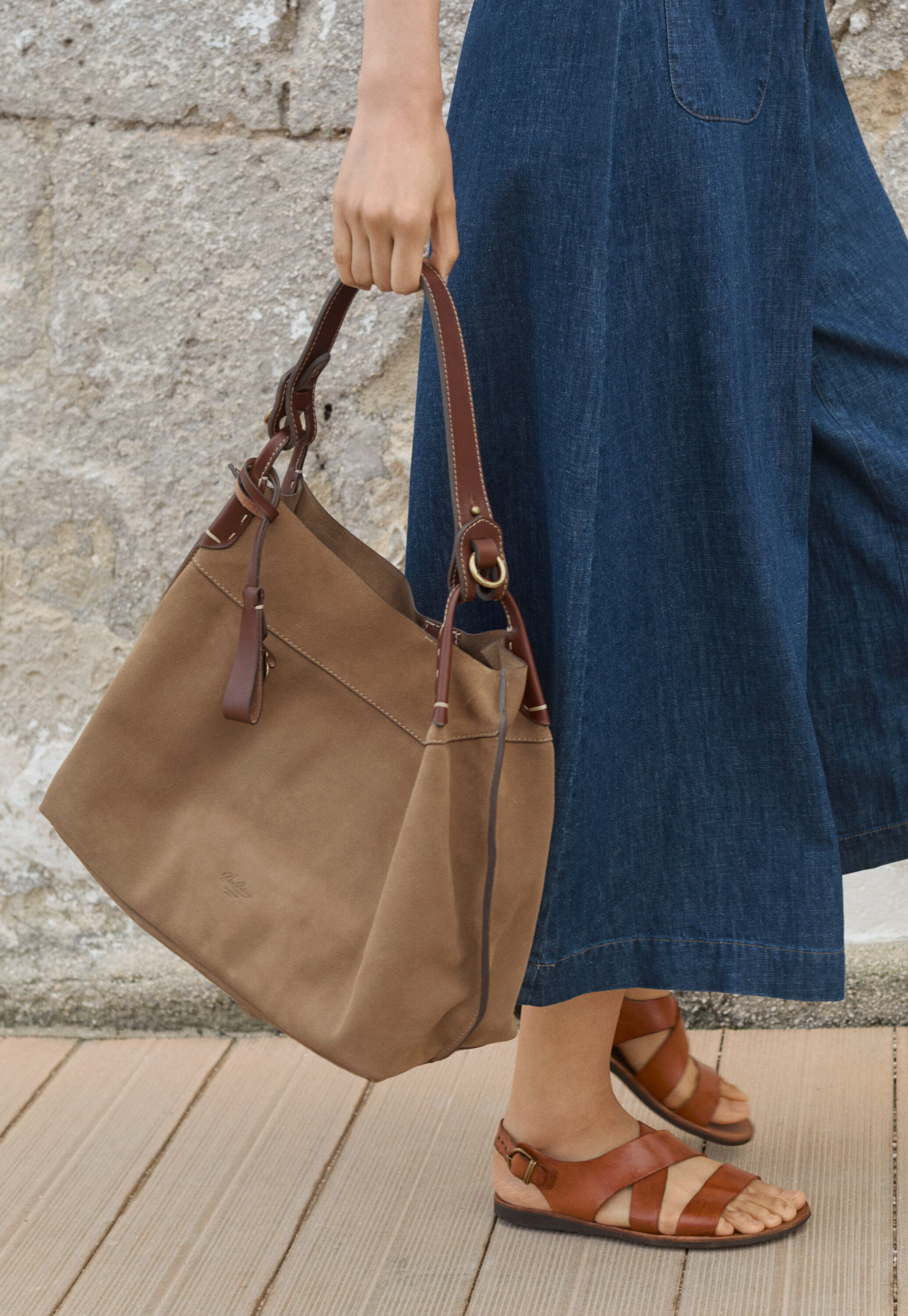 Large shoulder bag