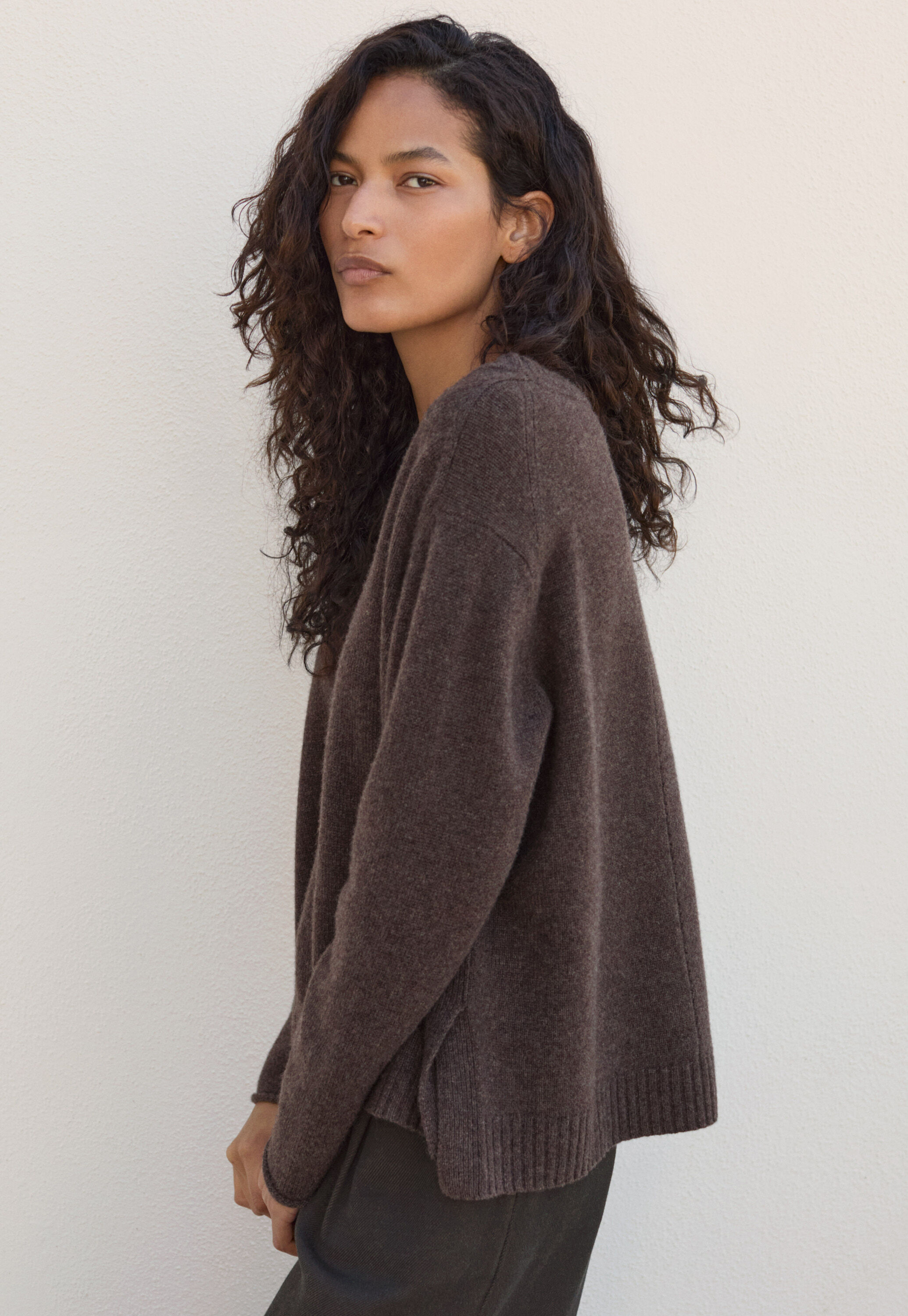 Round-neck sweater