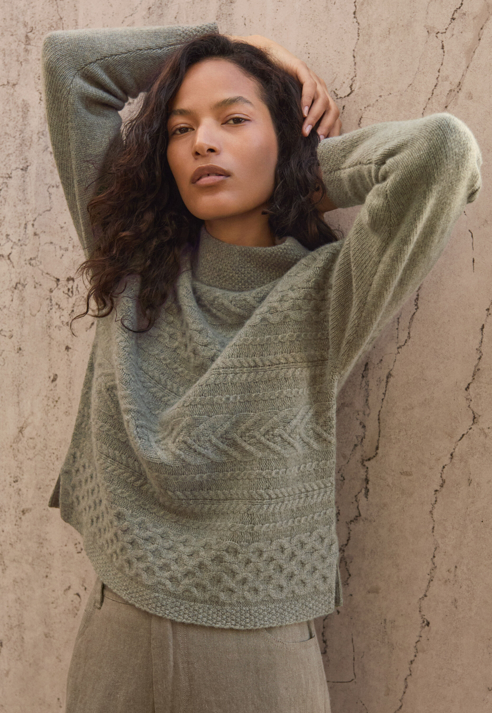 Round-neck sweater