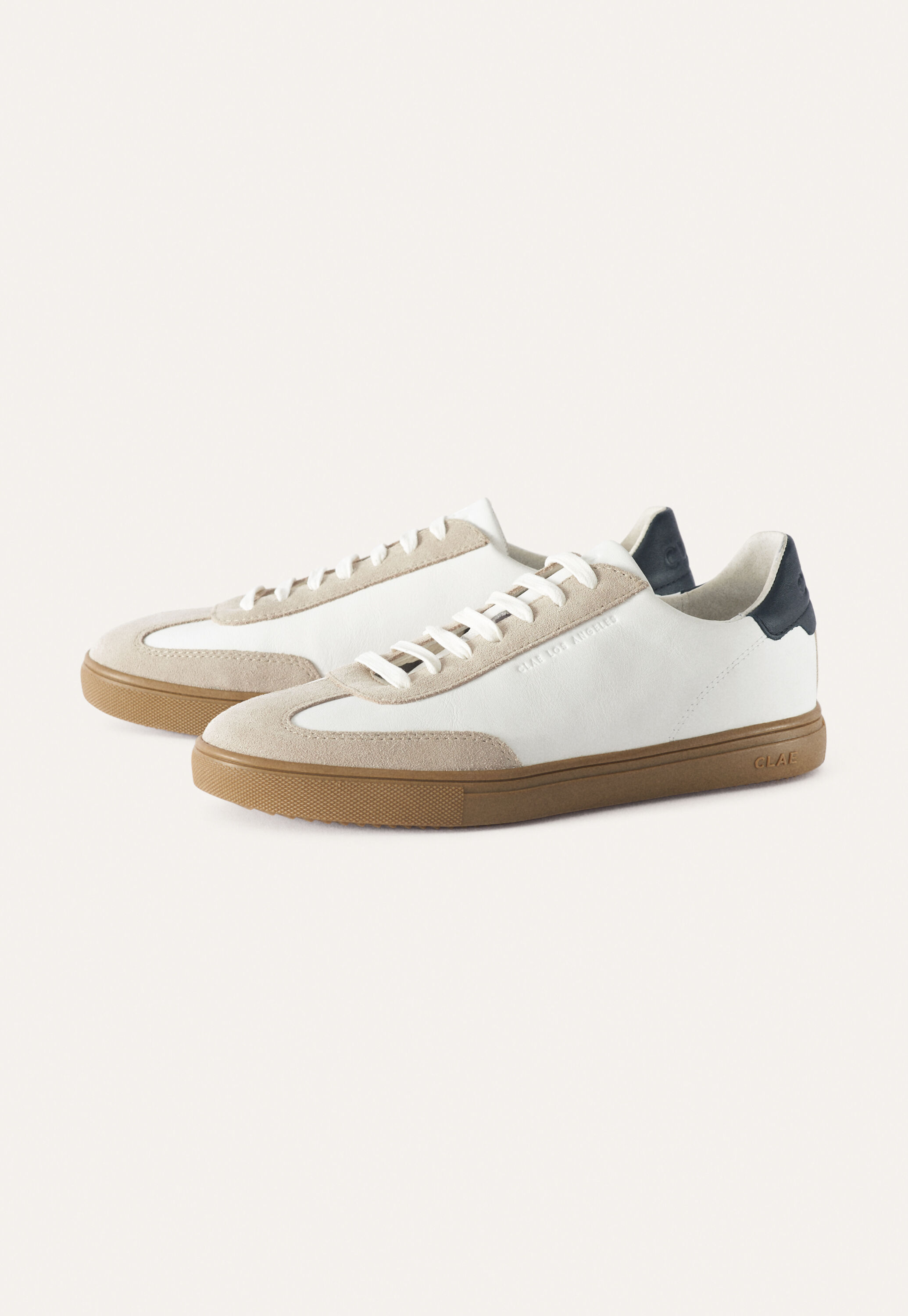 Gum-sole trainers