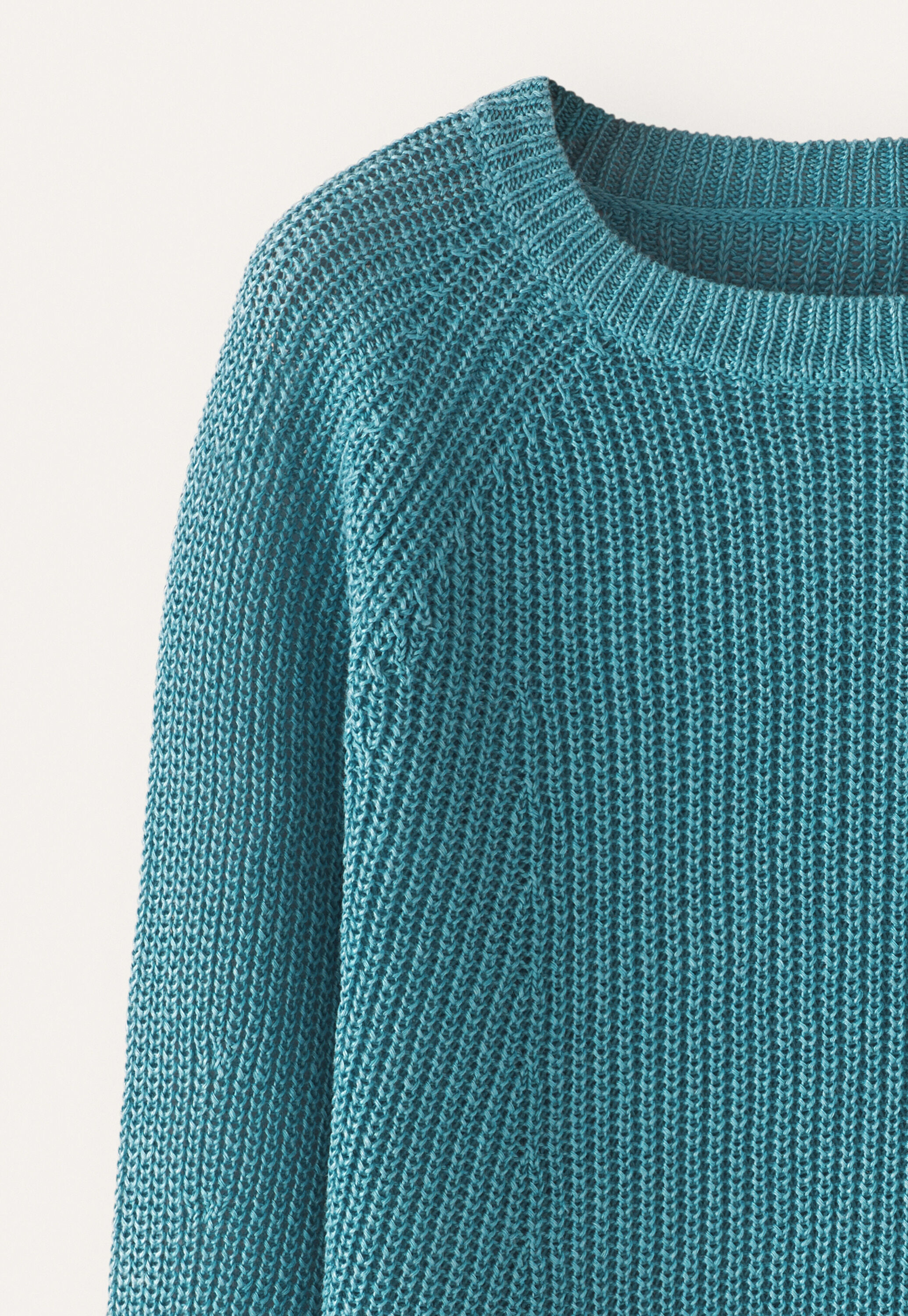 Raglan-sleeve sweater