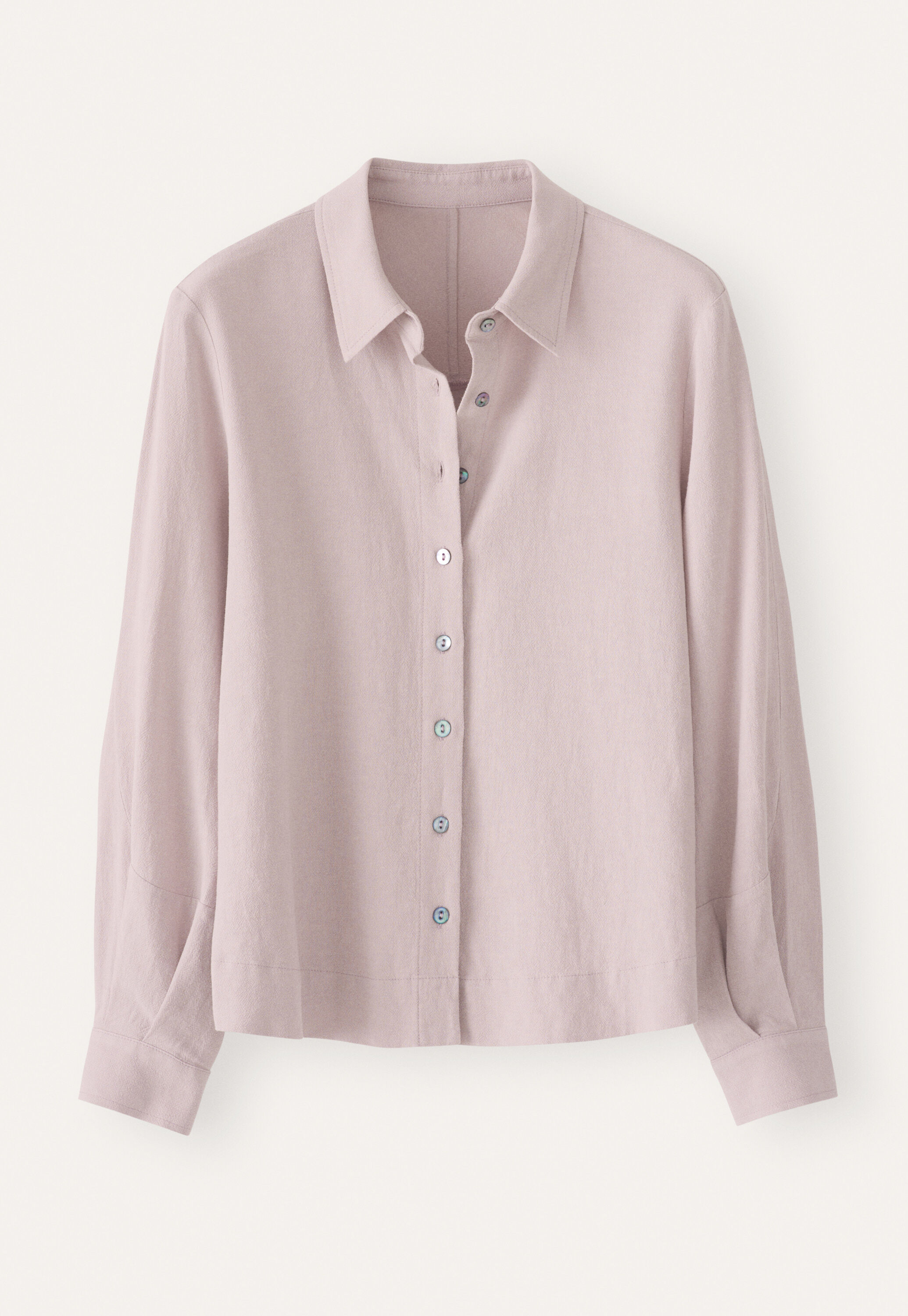 Curved-sleeve blouse