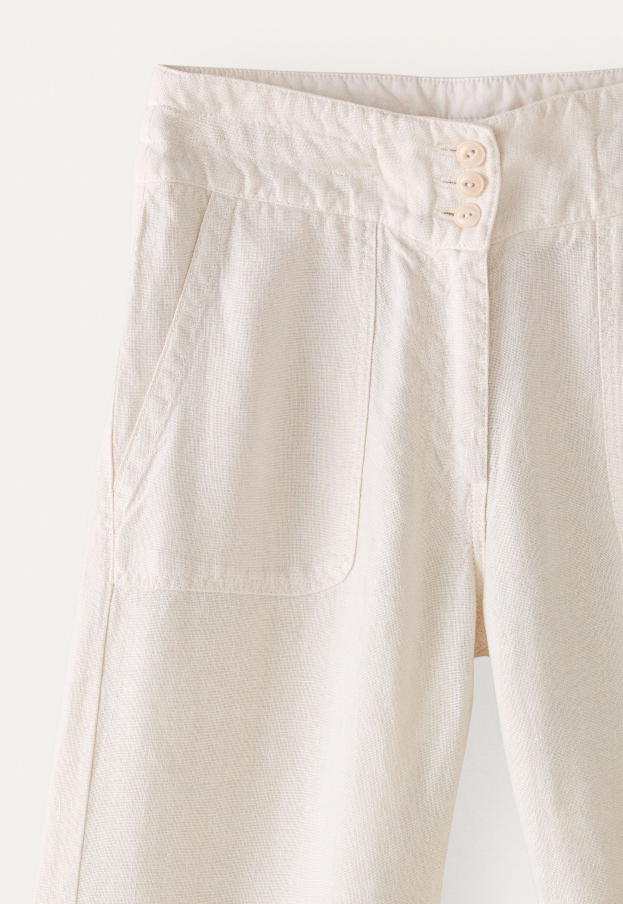 Relaxed straight-leg trousers