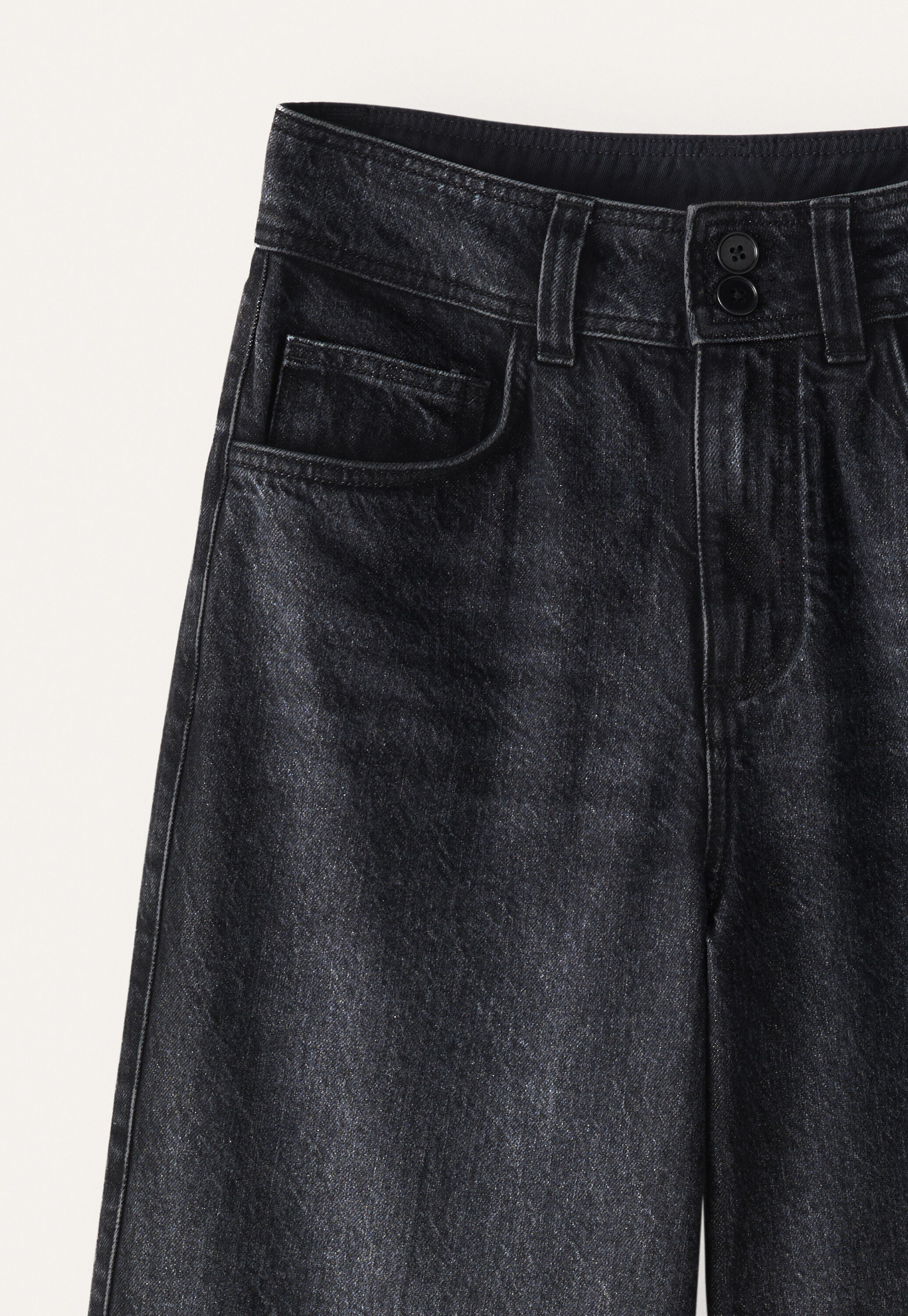 Wide-leg jeans