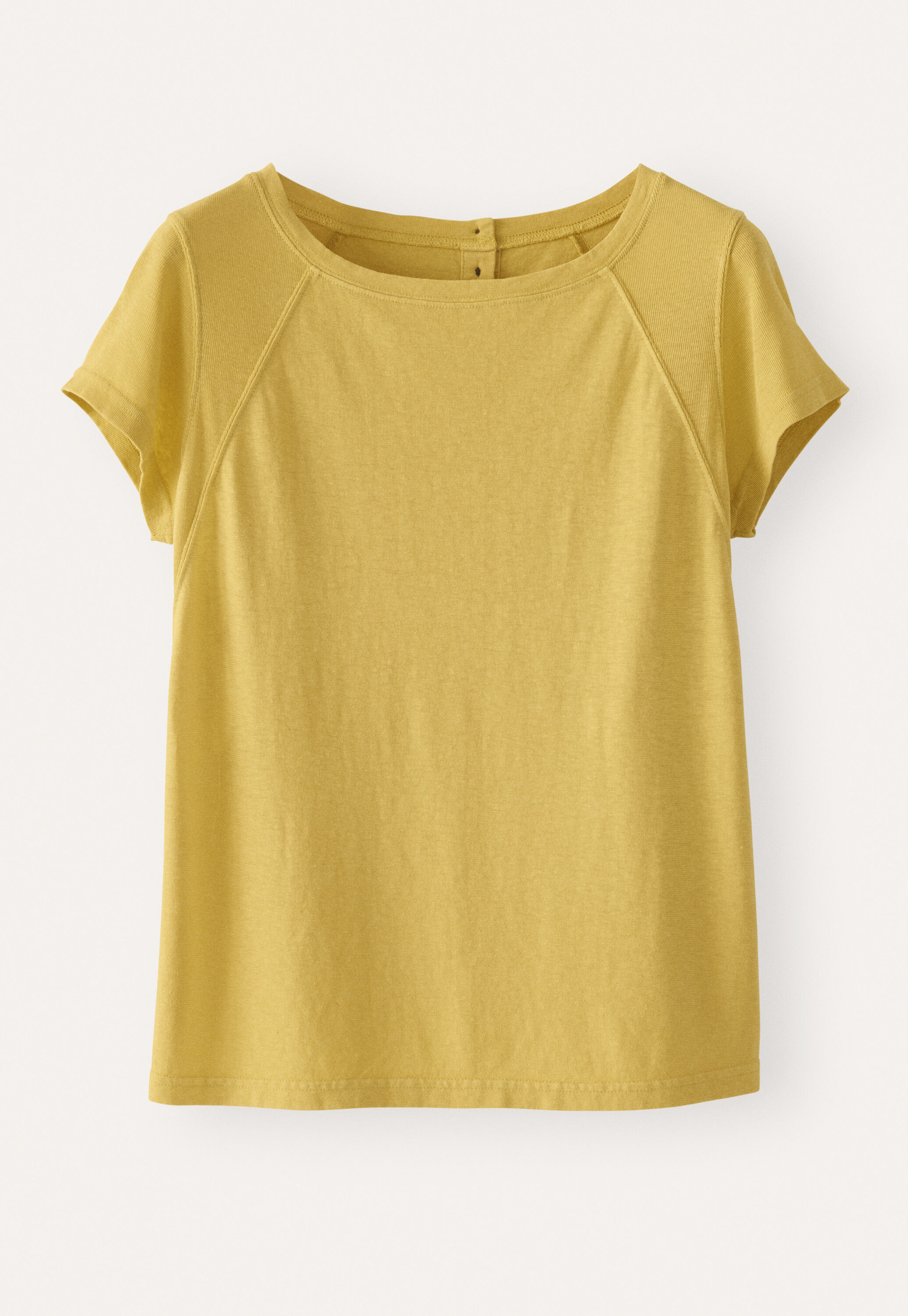 Raglan-sleeve top