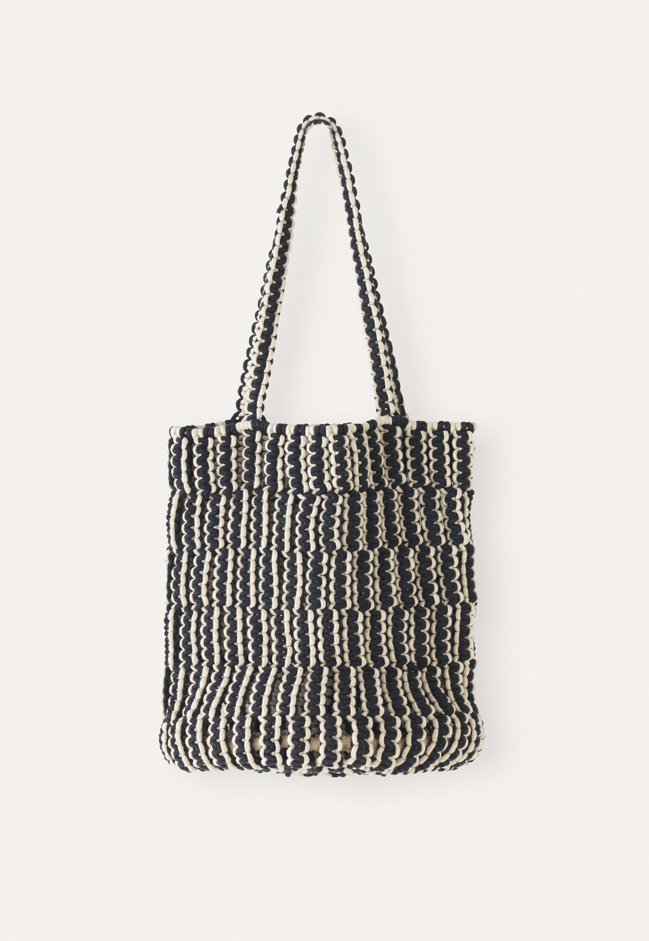 Knitted bag