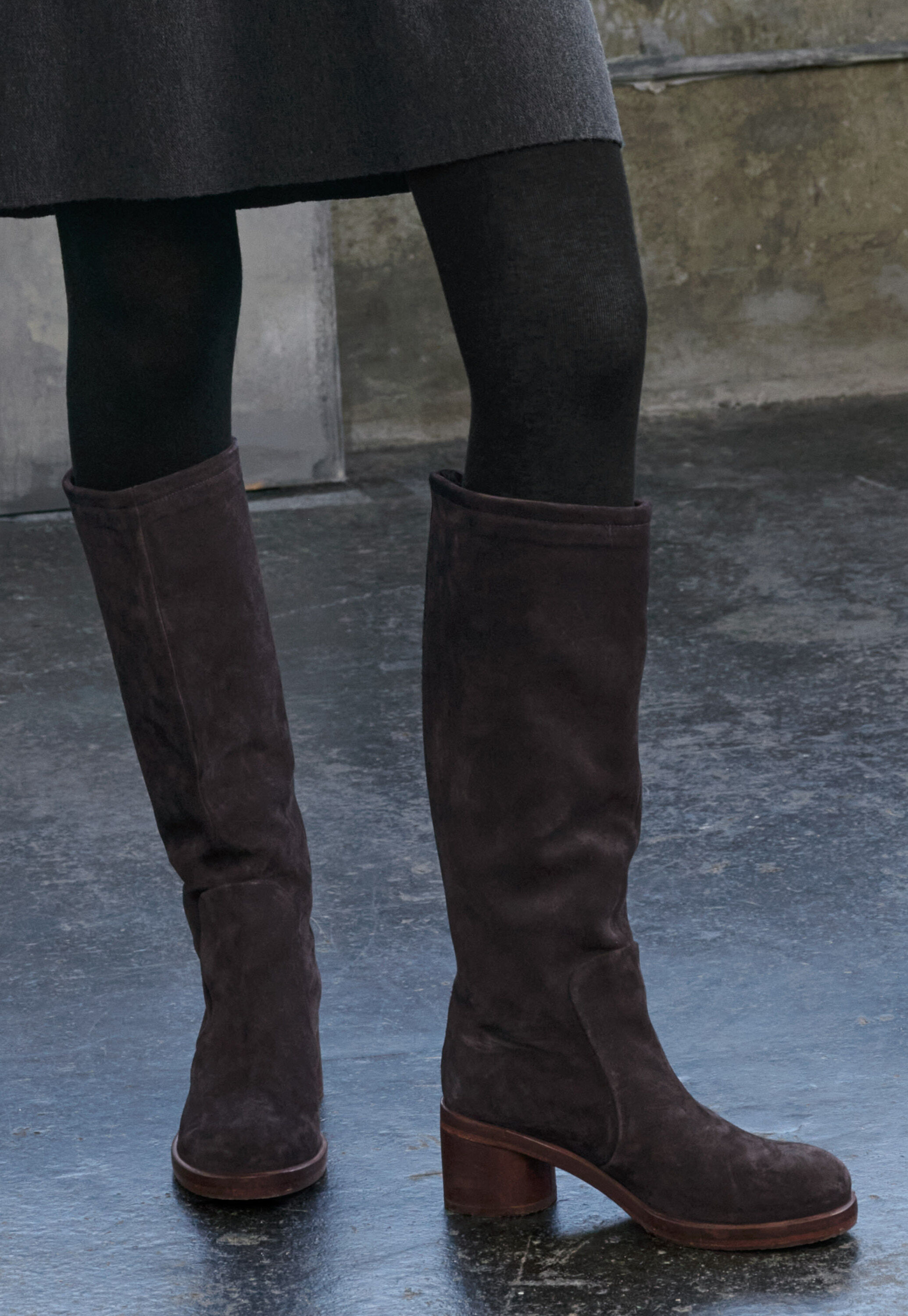 Heeled boots