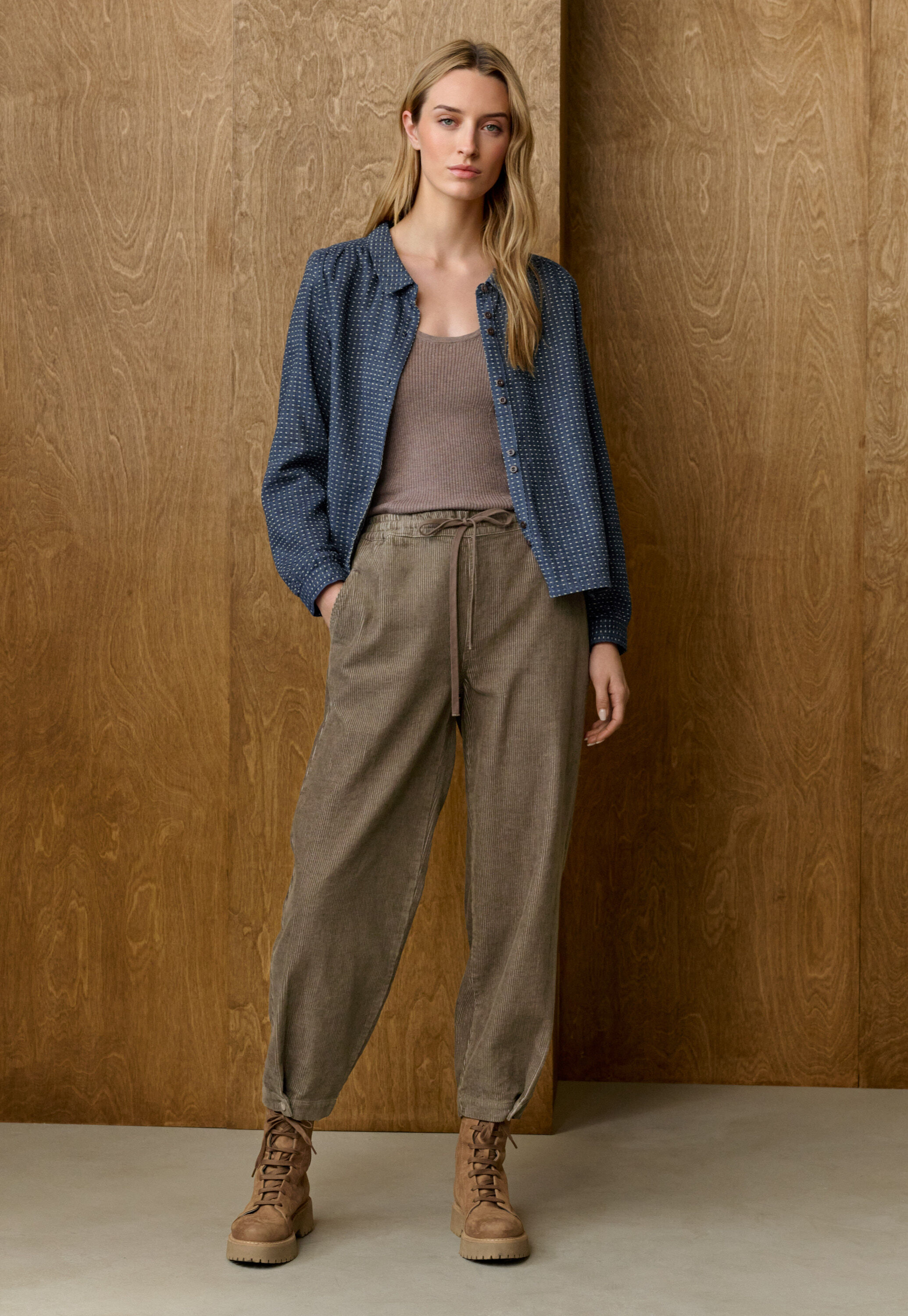 Tapered trousers