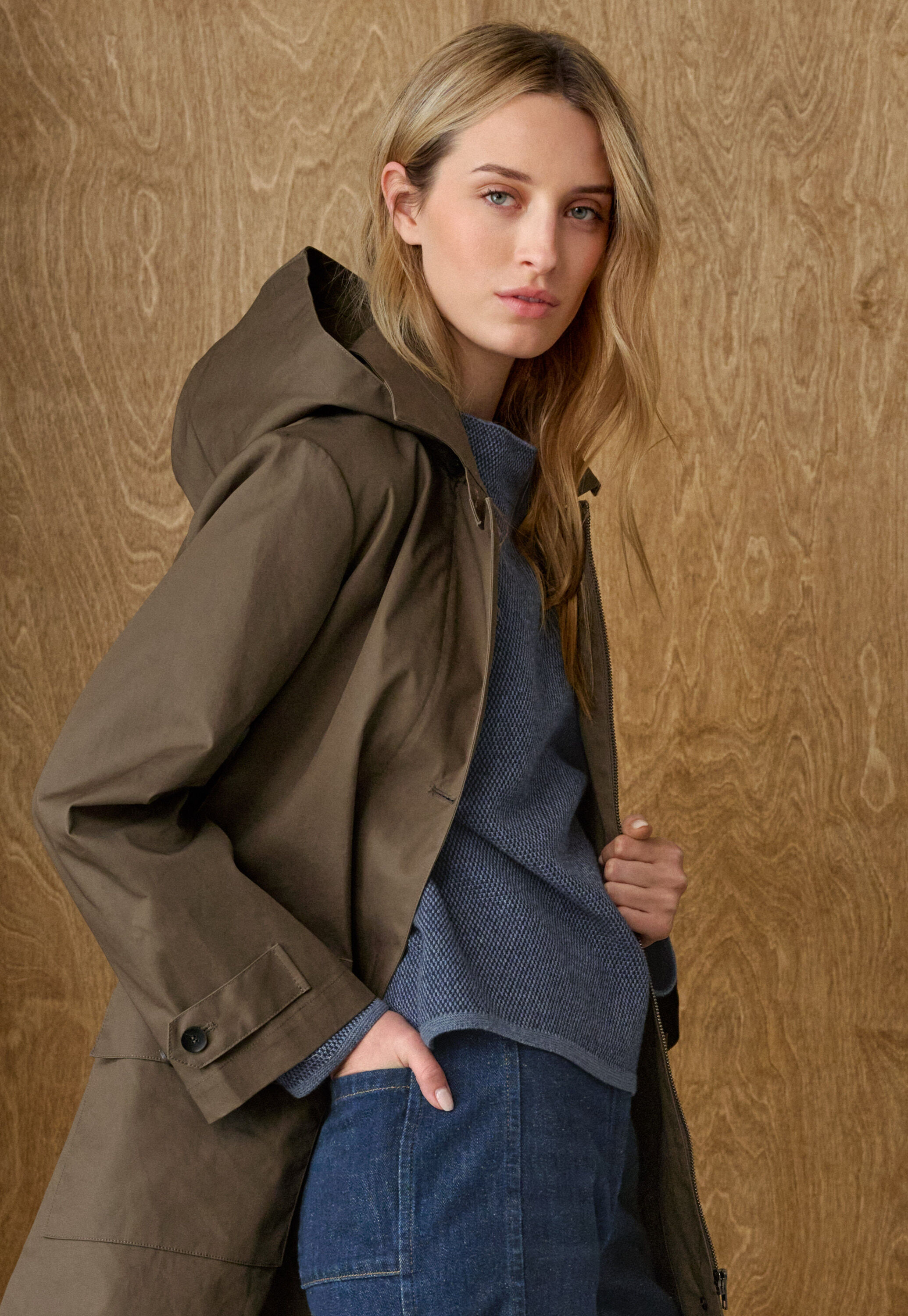 Hooded trench coat