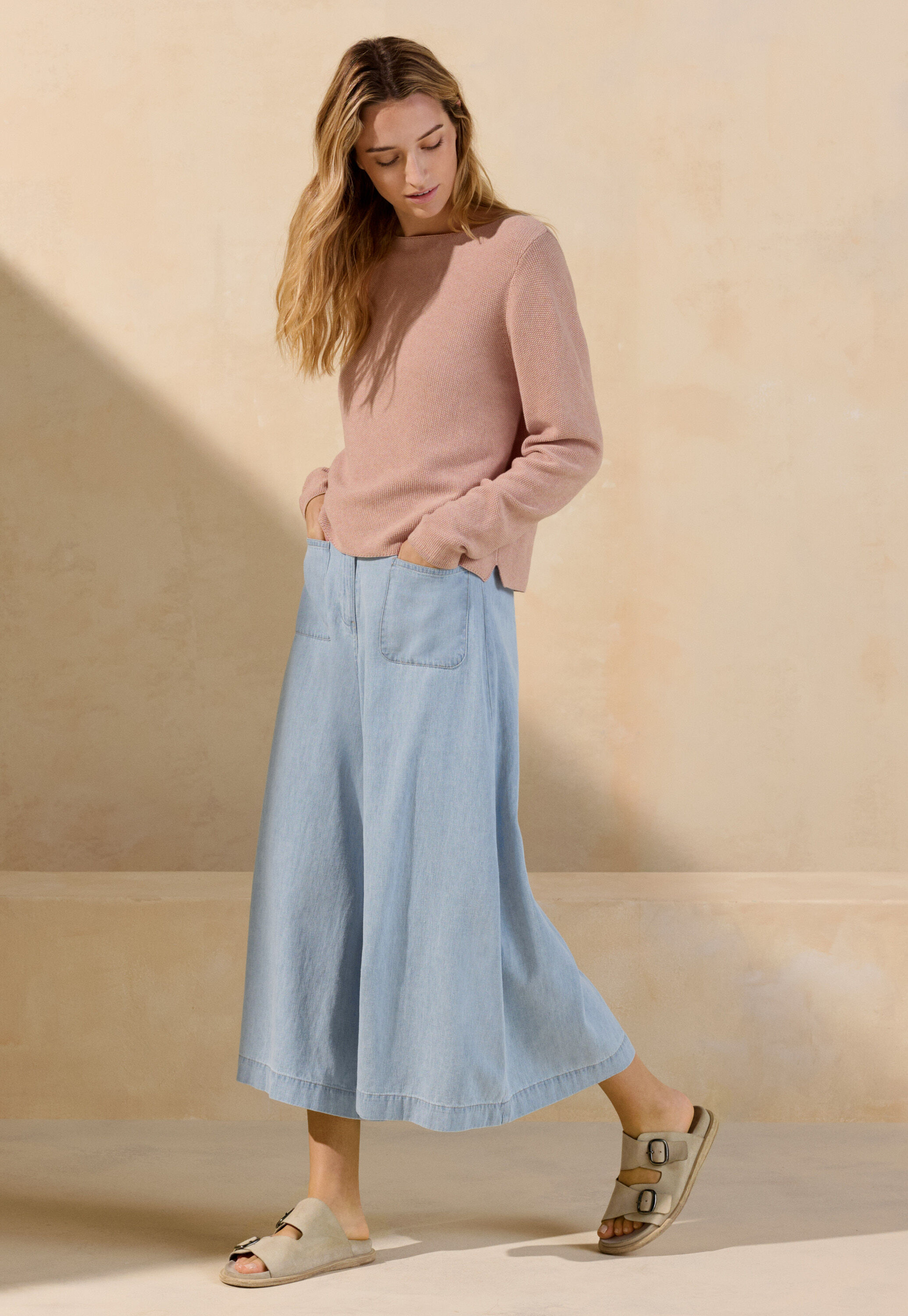 Indigo-dyed culottes