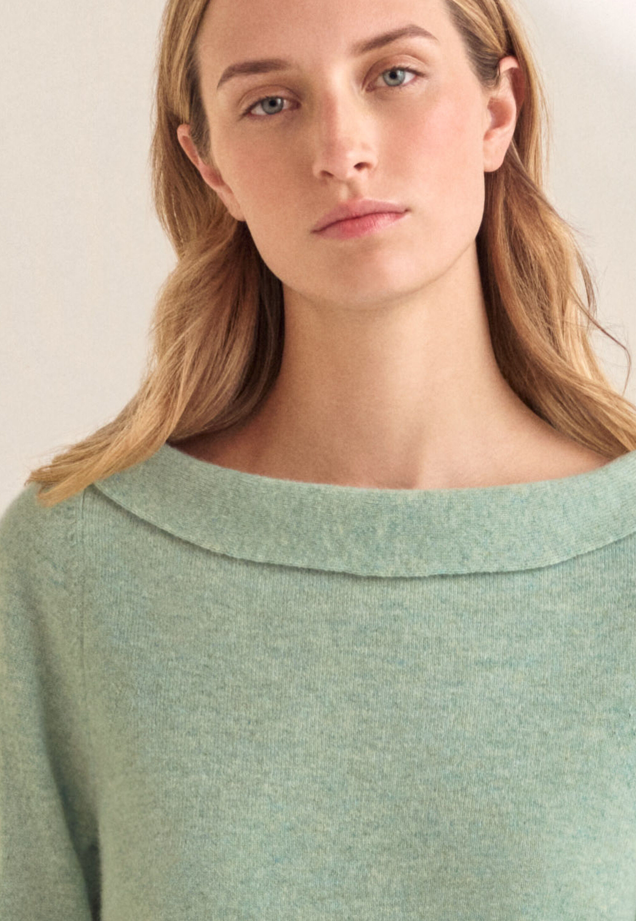 Turn-over boat-neck sweater