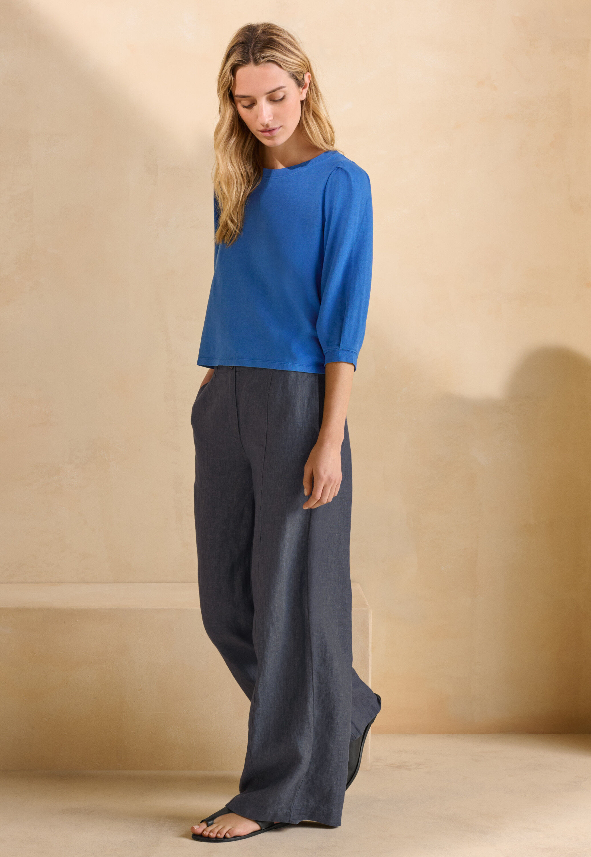 Pleated-sleeve jersey top
